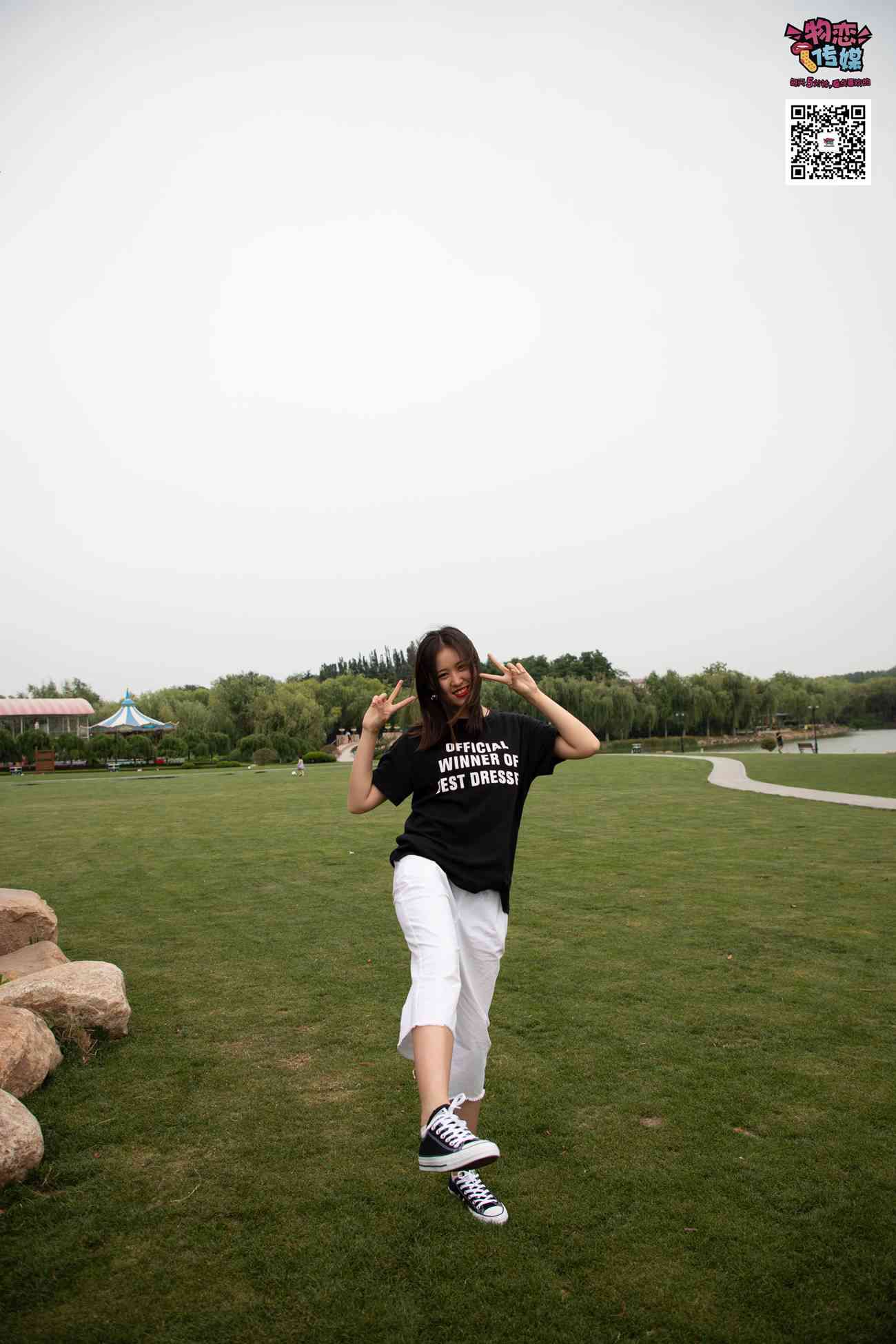 图片[178]-物恋传媒 No.021 夏日么么茶,清新棉袜配黑色帆布鞋 [223P] – 速更版-美库