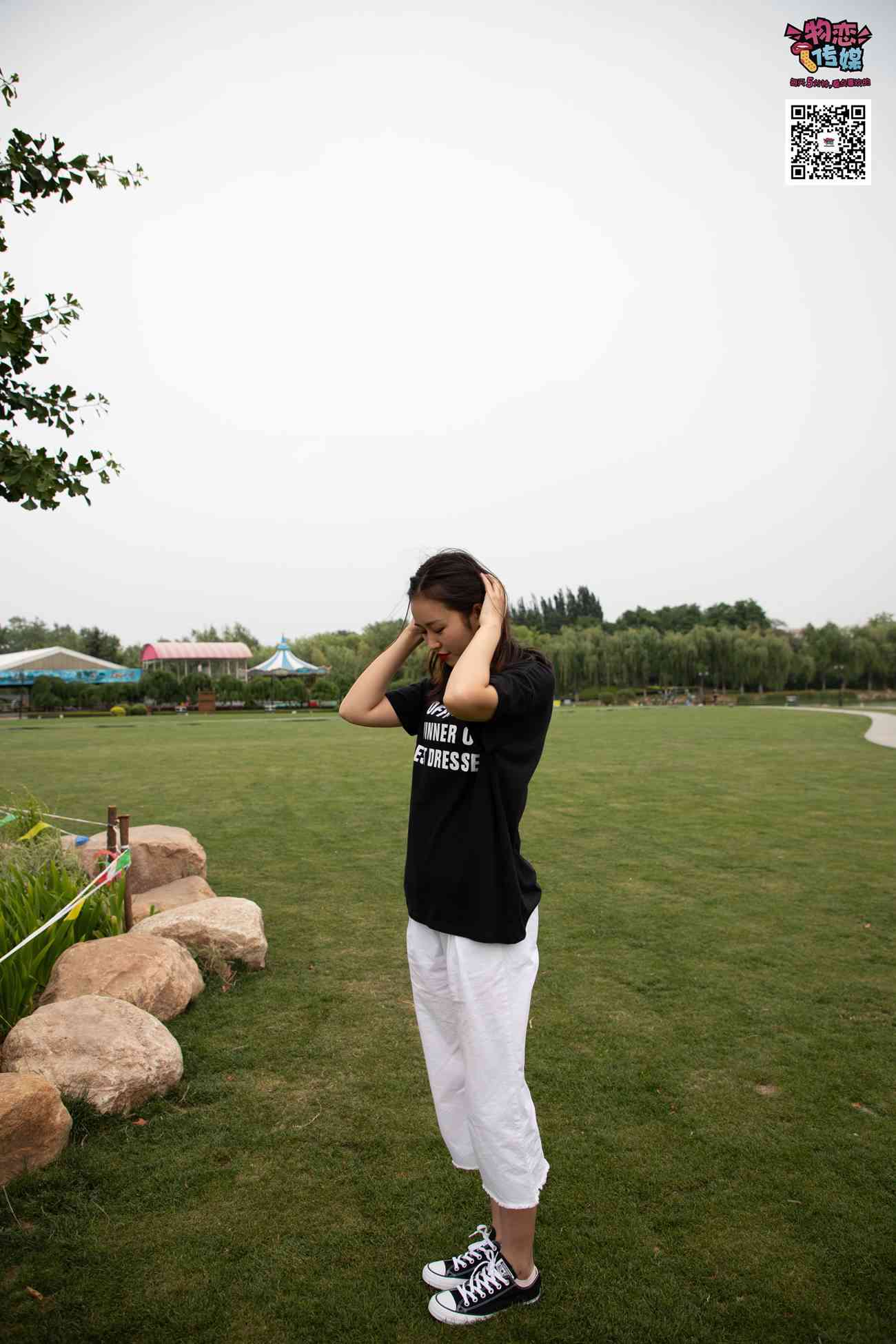 图片[181]-物恋传媒 No.021 夏日么么茶,清新棉袜配黑色帆布鞋 [223P] – 速更版-美库