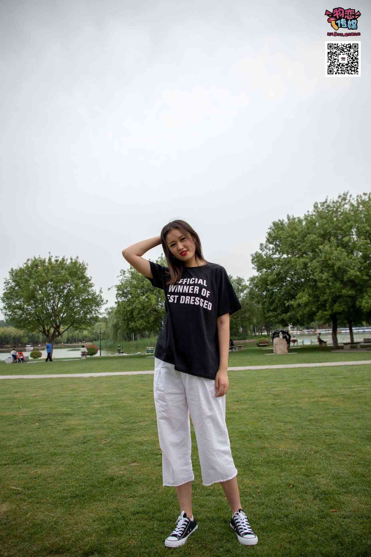 图片[185]-物恋传媒 No.021 夏日么么茶,清新棉袜配黑色帆布鞋 [223P] – 速更版-美库