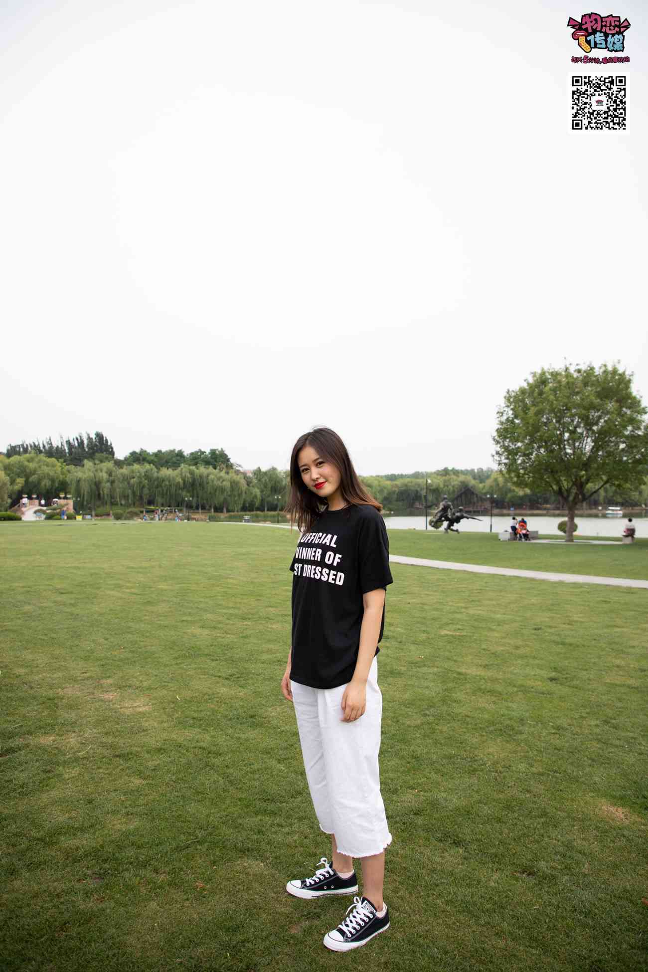 图片[190]-物恋传媒 No.021 夏日么么茶,清新棉袜配黑色帆布鞋 [223P] – 速更版-美库