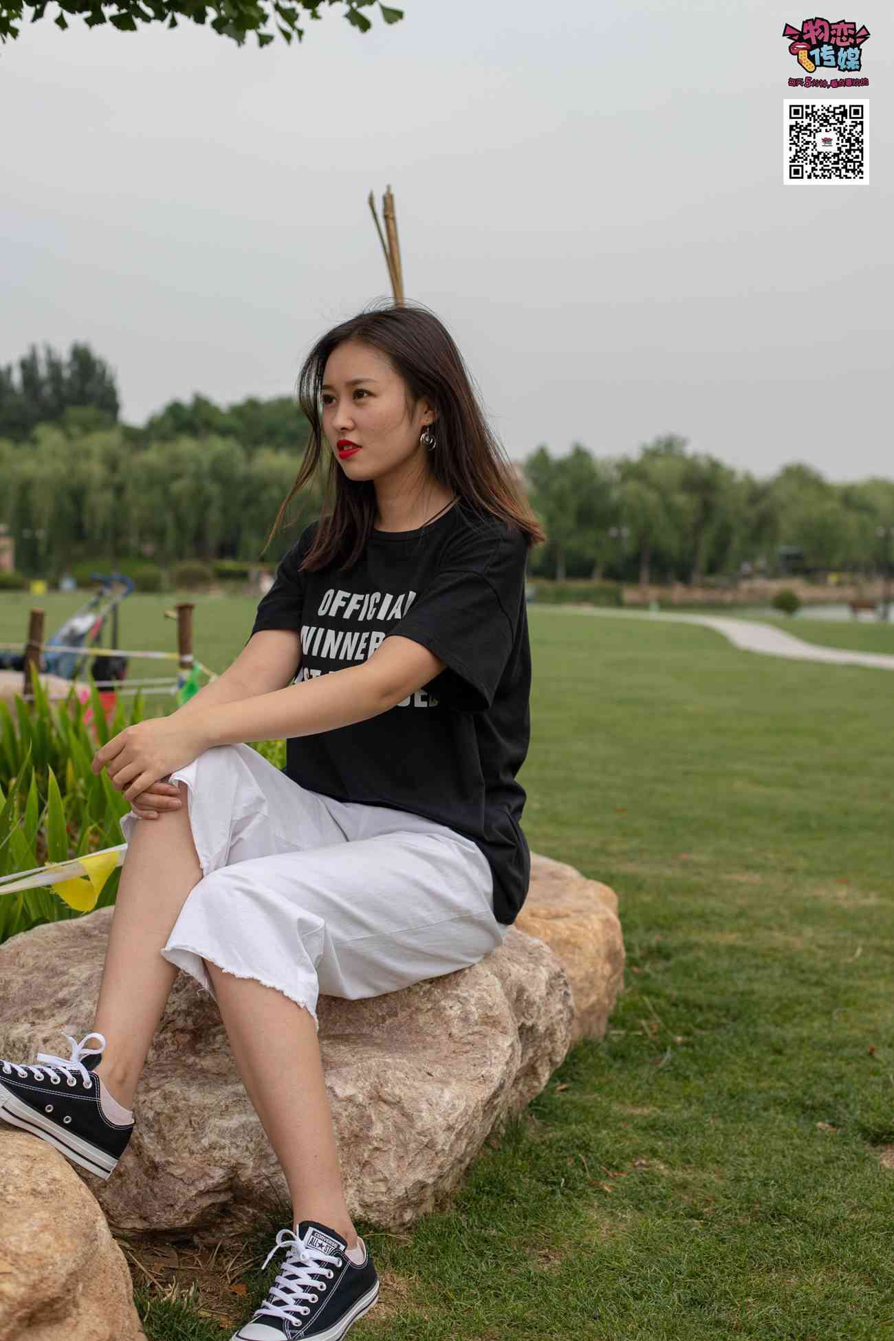 图片[209]-物恋传媒 No.021 夏日么么茶,清新棉袜配黑色帆布鞋 [223P] – 速更版-美库