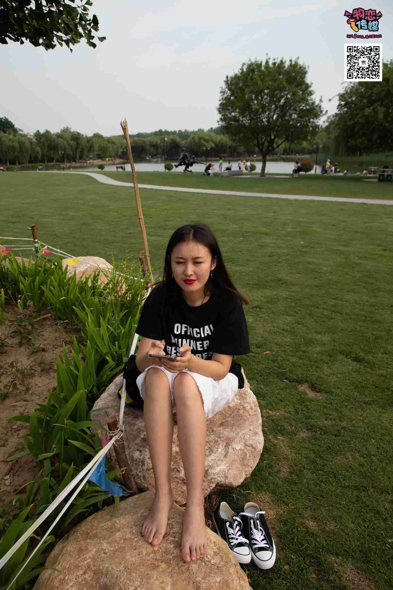 图片[210]-物恋传媒 No.021 夏日么么茶,清新棉袜配黑色帆布鞋 [223P] – 速更版-美库