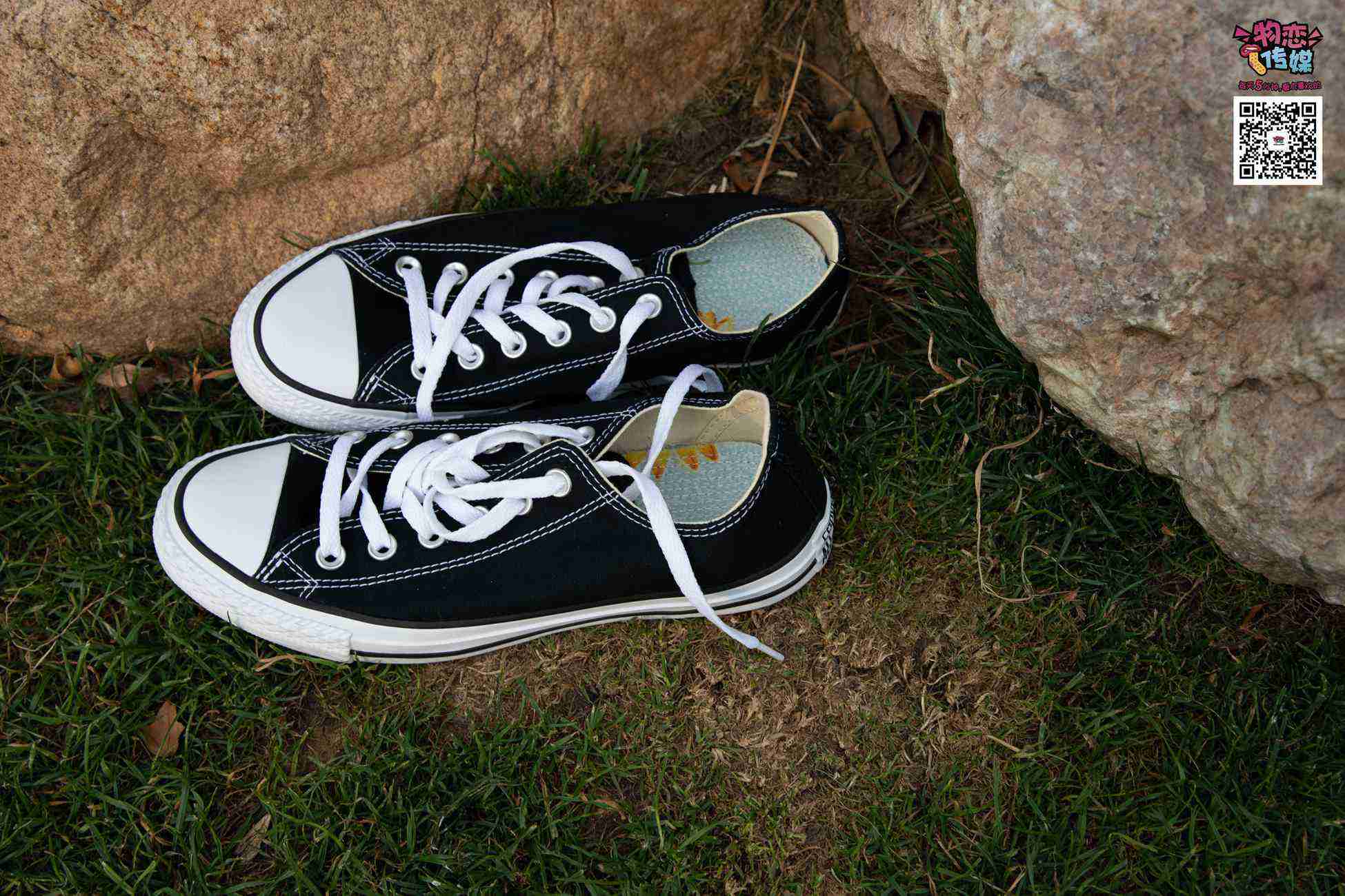 图片[216]-物恋传媒 No.021 夏日么么茶,清新棉袜配黑色帆布鞋 [223P] – 速更版-美库