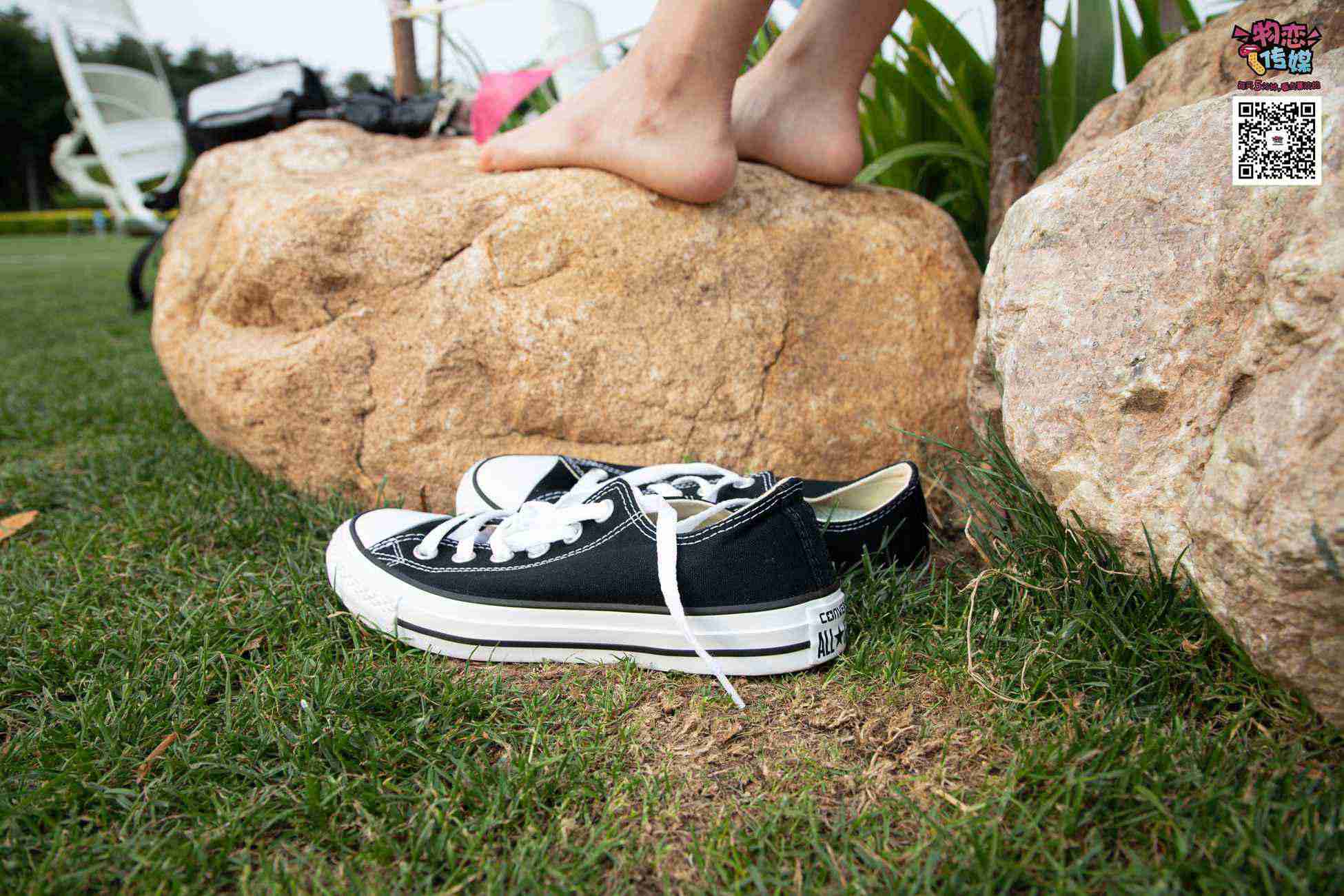 图片[218]-物恋传媒 No.021 夏日么么茶,清新棉袜配黑色帆布鞋 [223P] – 速更版-美库