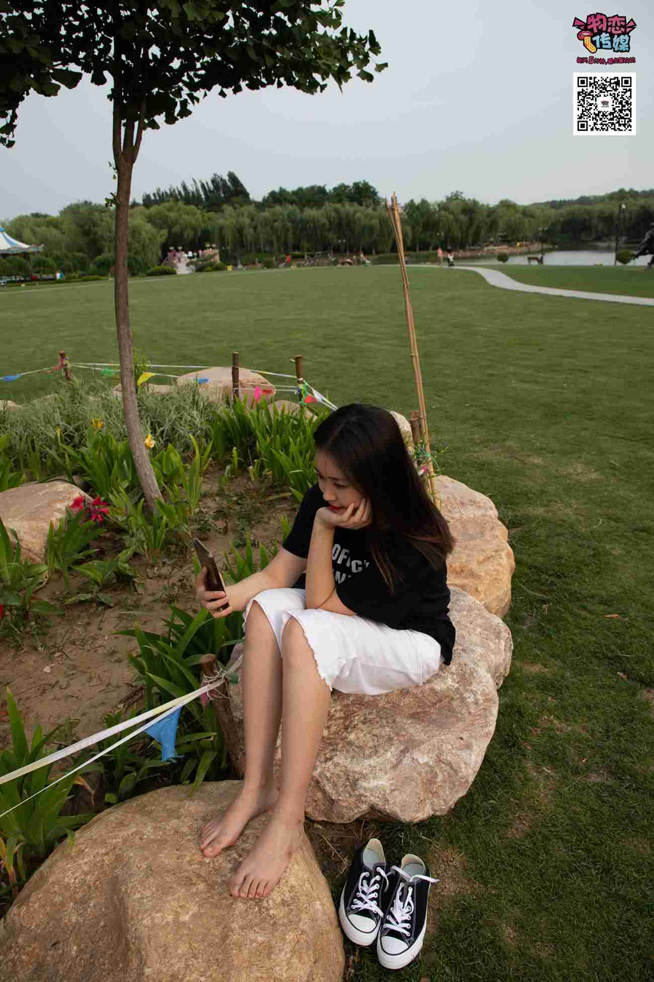 图片[222]-物恋传媒 No.021 夏日么么茶,清新棉袜配黑色帆布鞋 [223P] – 速更版-美库