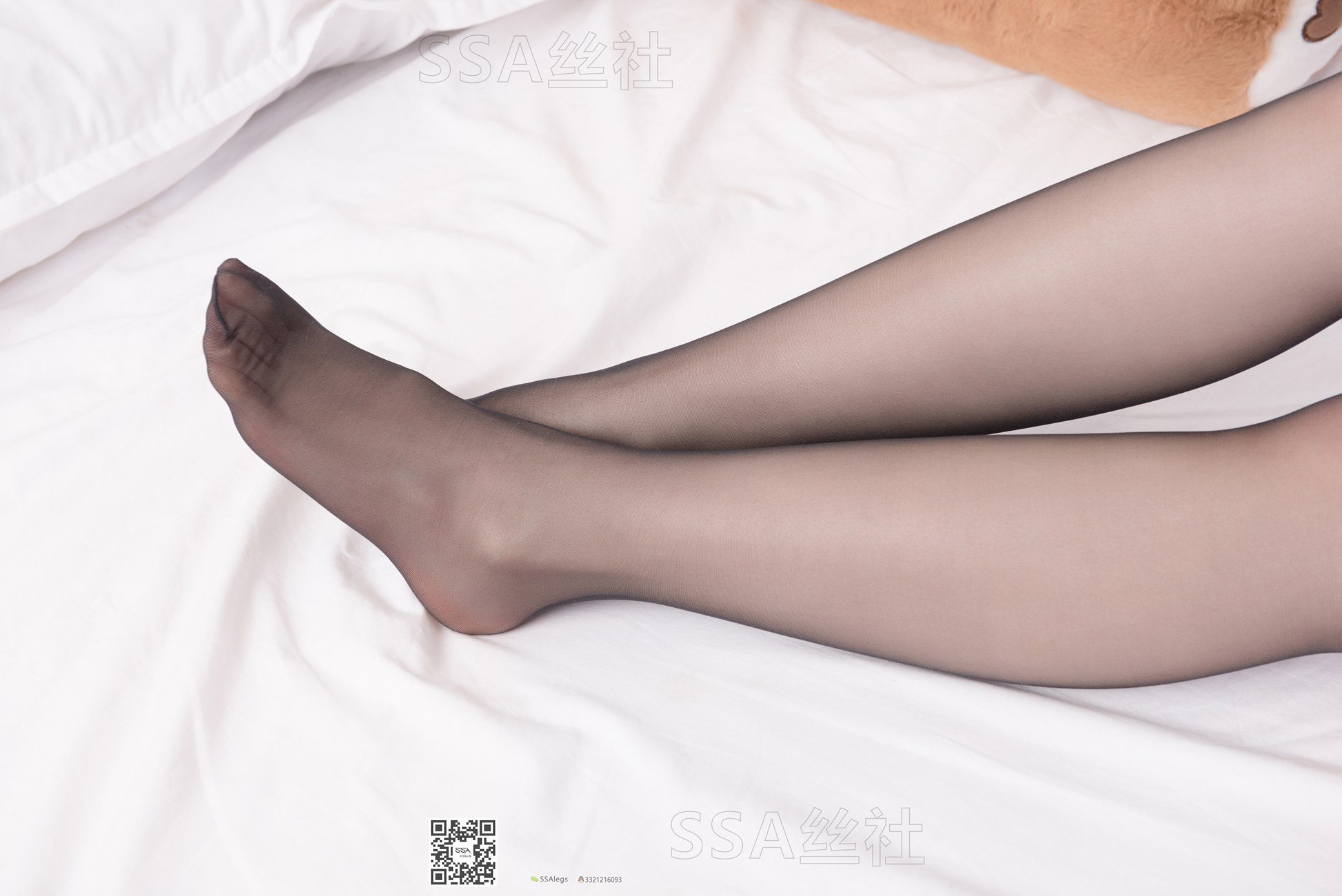 图片[27]-[SSA丝社]超清写真 NO.093 雯雯 腿模雯雯的空姐制服show[153P] – 速更版-美库