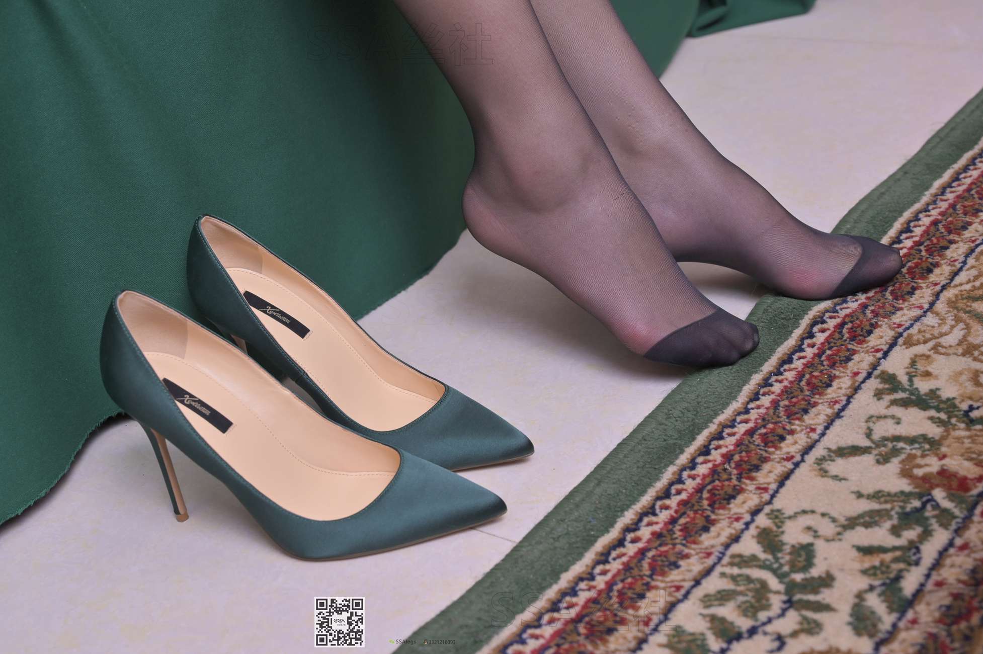 图片[139]-[SSA丝社]超清写真 NO.094 大大 欧式复古房间的黑丝腿模[151P] – 速更版-美库