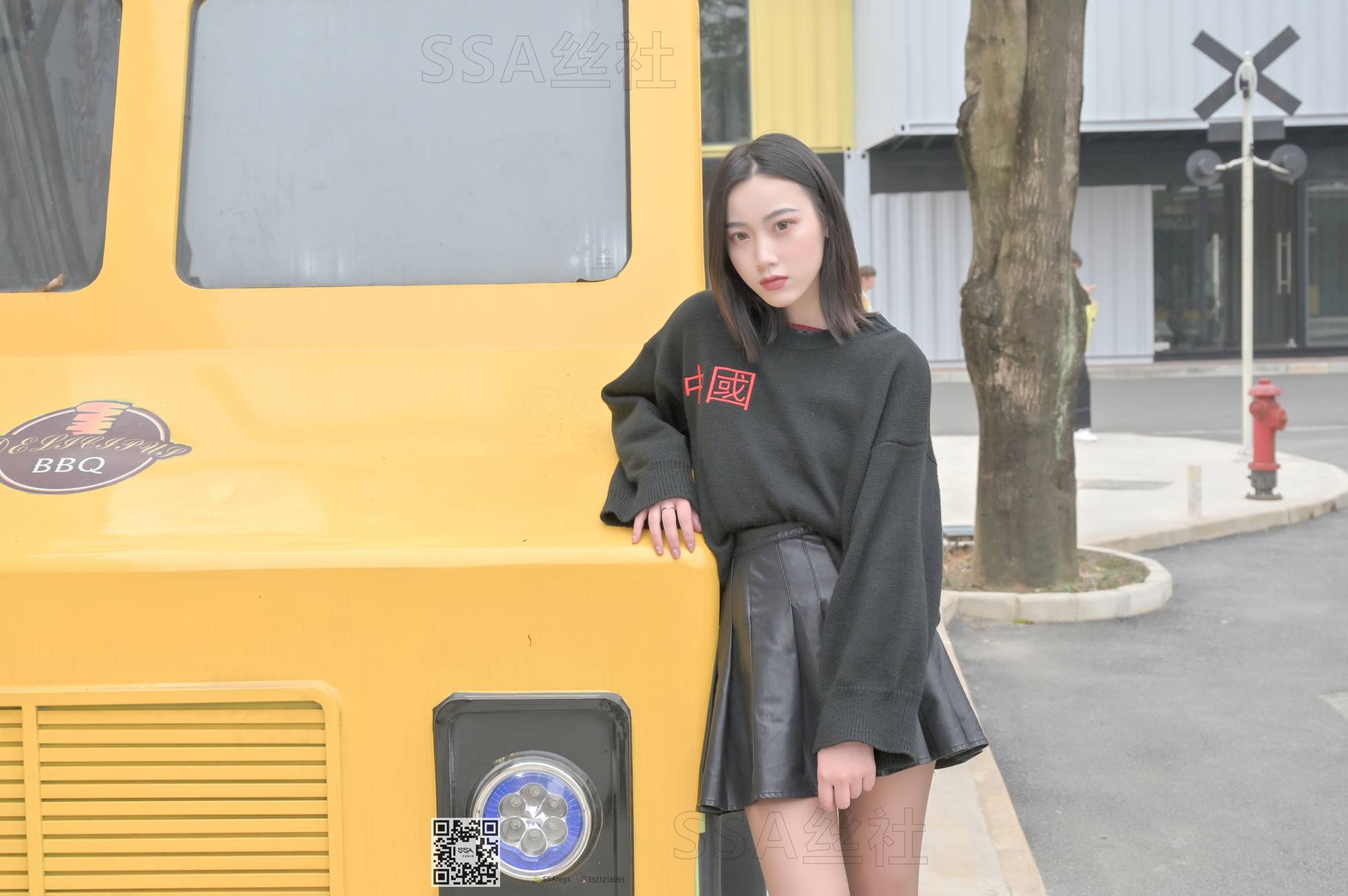 图片[118]-[SSA丝社]超清写真 NO.095 大大 腿模大大街拍[133P] – 速更版-美库