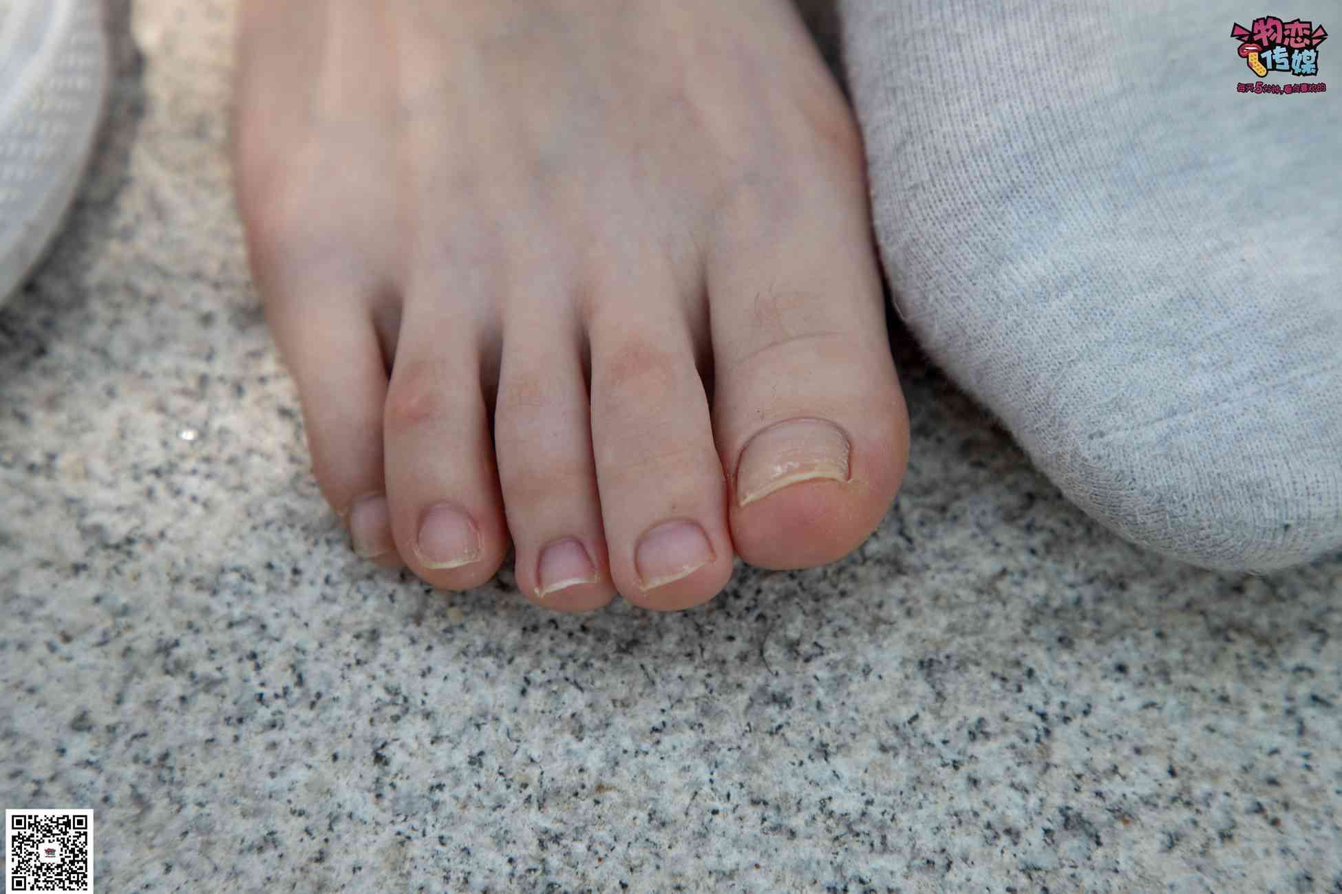 图片[30]-物恋传媒 No.023 腿长即正义！清纯长腿小姐姐帆布鞋配短棉袜 [235P] – 速更版-美库