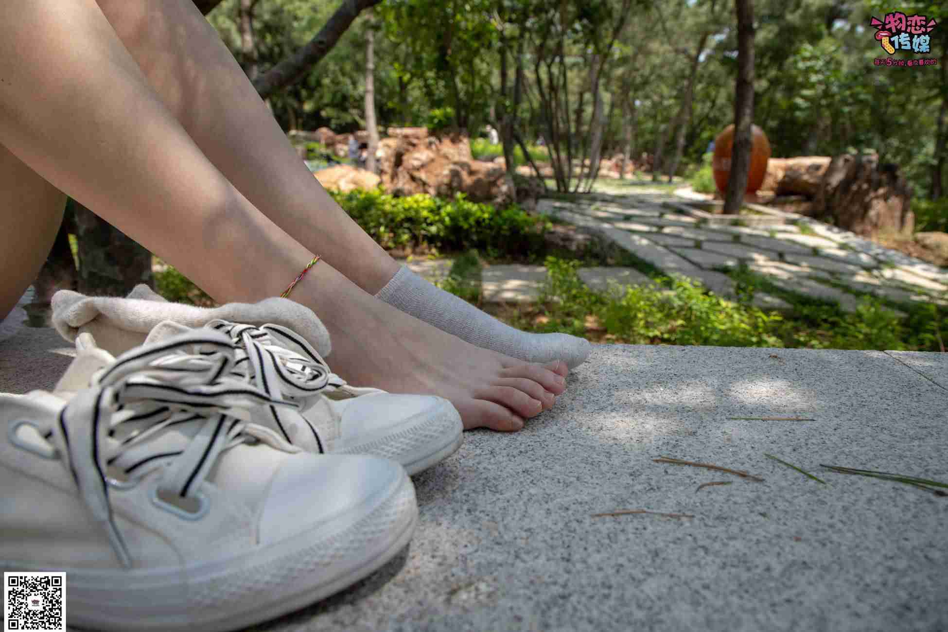 图片[33]-物恋传媒 No.023 腿长即正义！清纯长腿小姐姐帆布鞋配短棉袜 [235P] – 速更版-美库