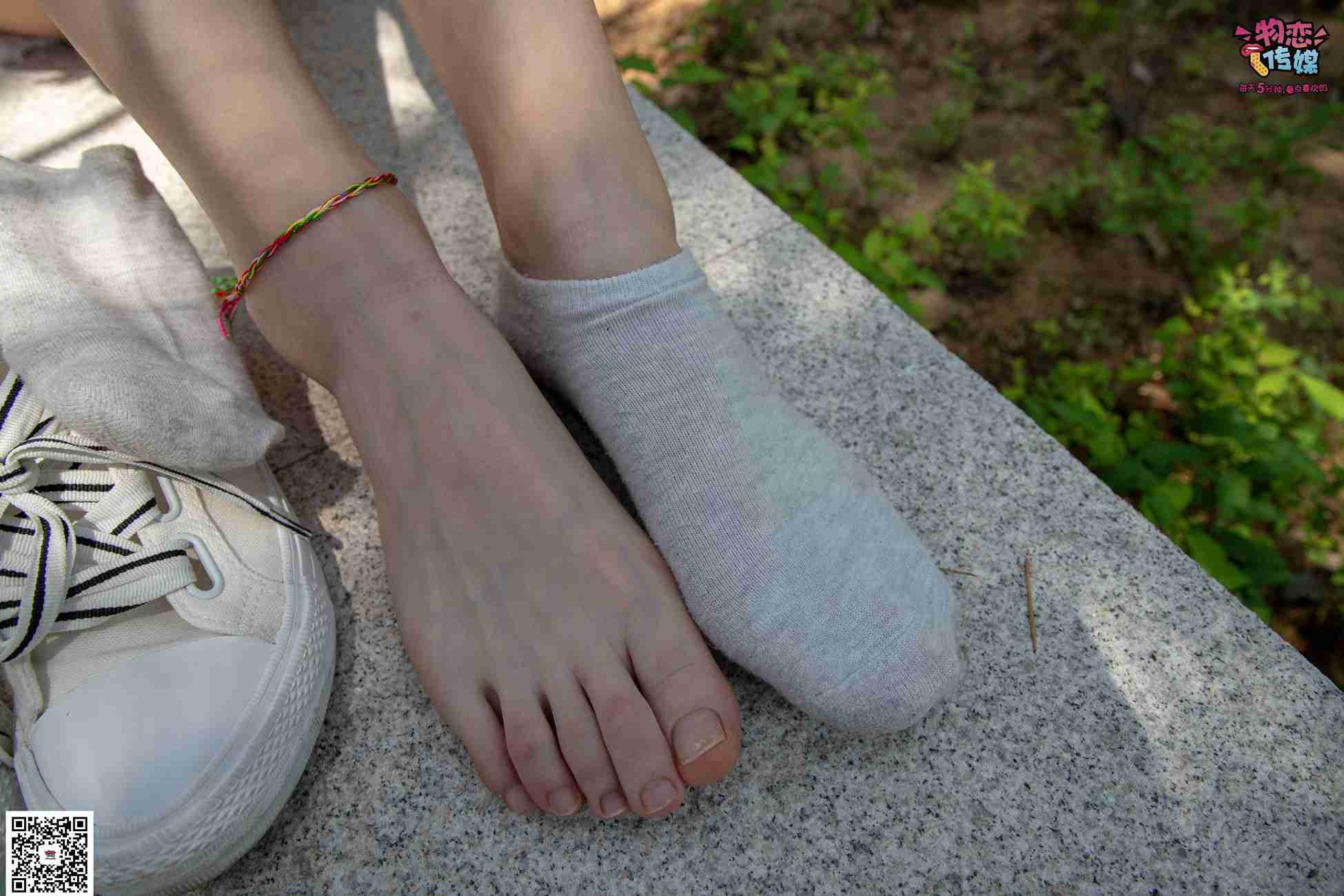 图片[35]-物恋传媒 No.023 腿长即正义！清纯长腿小姐姐帆布鞋配短棉袜 [235P] – 速更版-美库