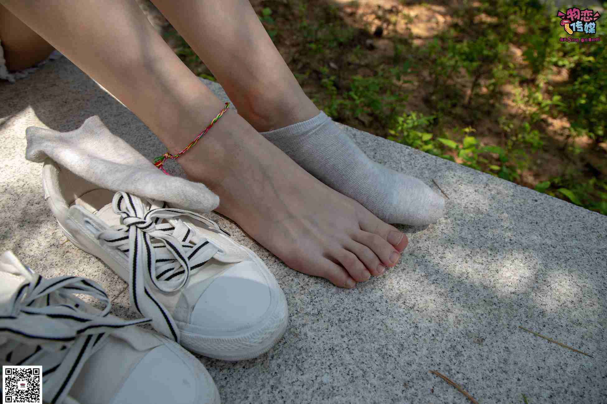 图片[36]-物恋传媒 No.023 腿长即正义！清纯长腿小姐姐帆布鞋配短棉袜 [235P] – 速更版-美库