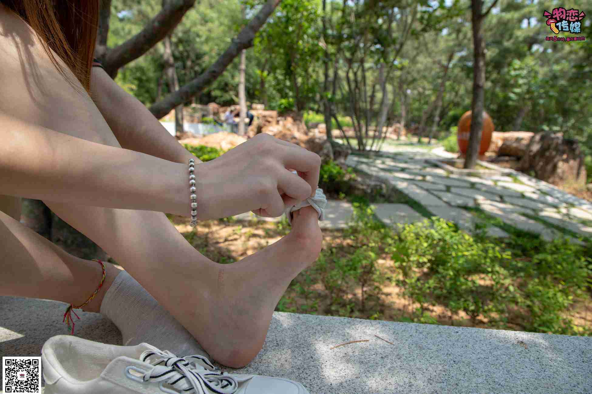 图片[62]-物恋传媒 No.023 腿长即正义！清纯长腿小姐姐帆布鞋配短棉袜 [235P] – 速更版-美库