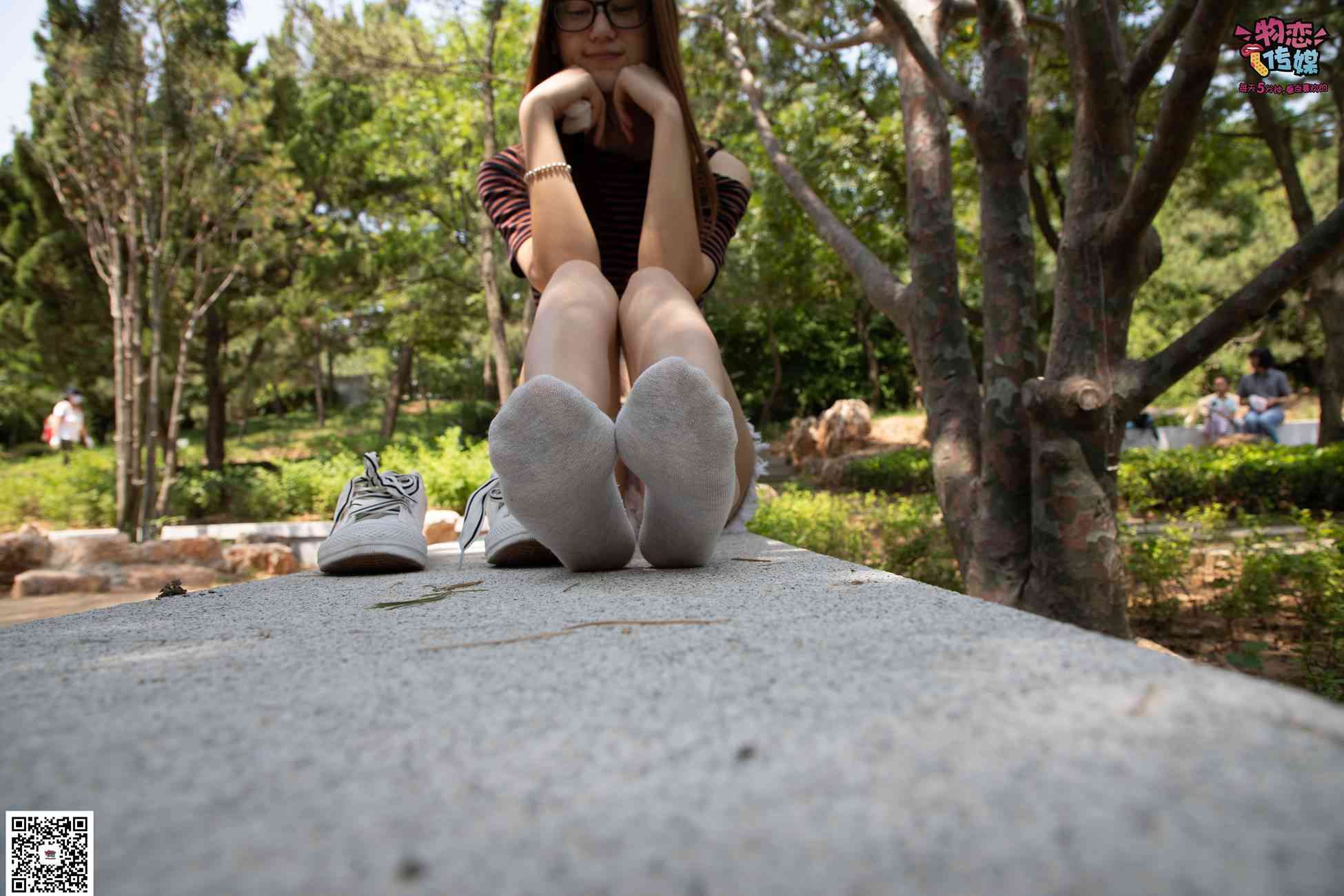 图片[88]-物恋传媒 No.023 腿长即正义！清纯长腿小姐姐帆布鞋配短棉袜 [235P] – 速更版-美库