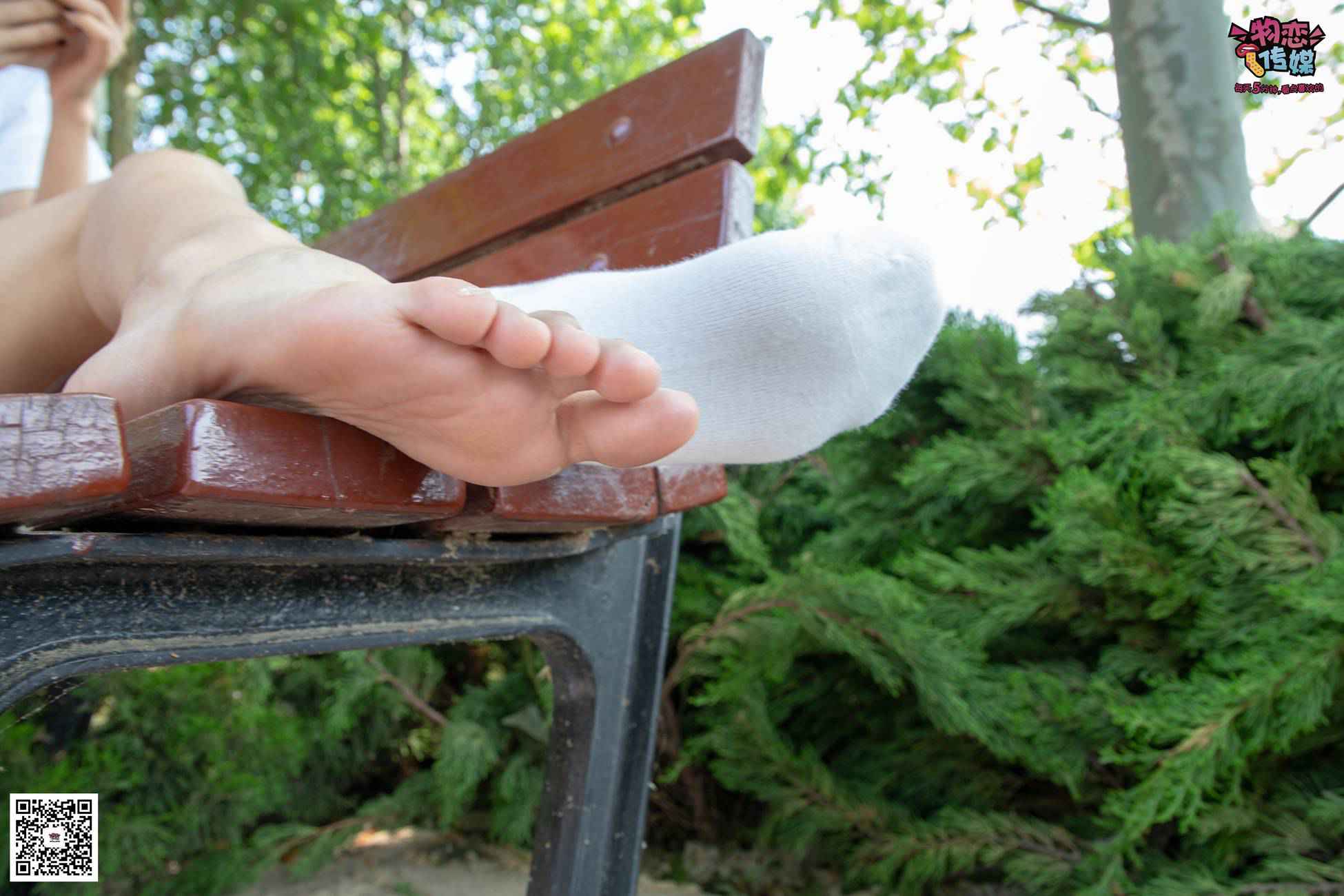 图片[105]-[物恋传媒] NO.022 美,从未如此简单.白色复古跑鞋搭配短筒白棉袜和船袜 [274P] – 速更版-美库