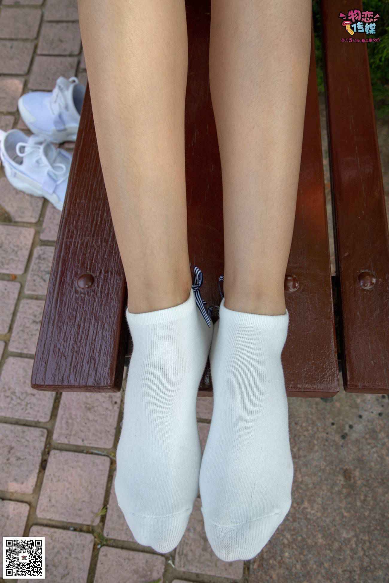 图片[131]-[物恋传媒] NO.022 美,从未如此简单.白色复古跑鞋搭配短筒白棉袜和船袜 [274P] – 速更版-美库