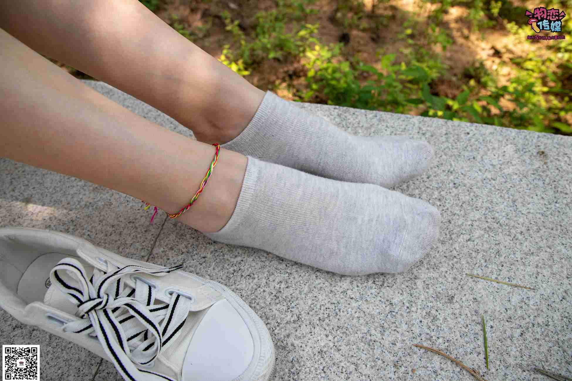 图片[131]-物恋传媒 No.023 腿长即正义！清纯长腿小姐姐帆布鞋配短棉袜 [235P] – 速更版-美库