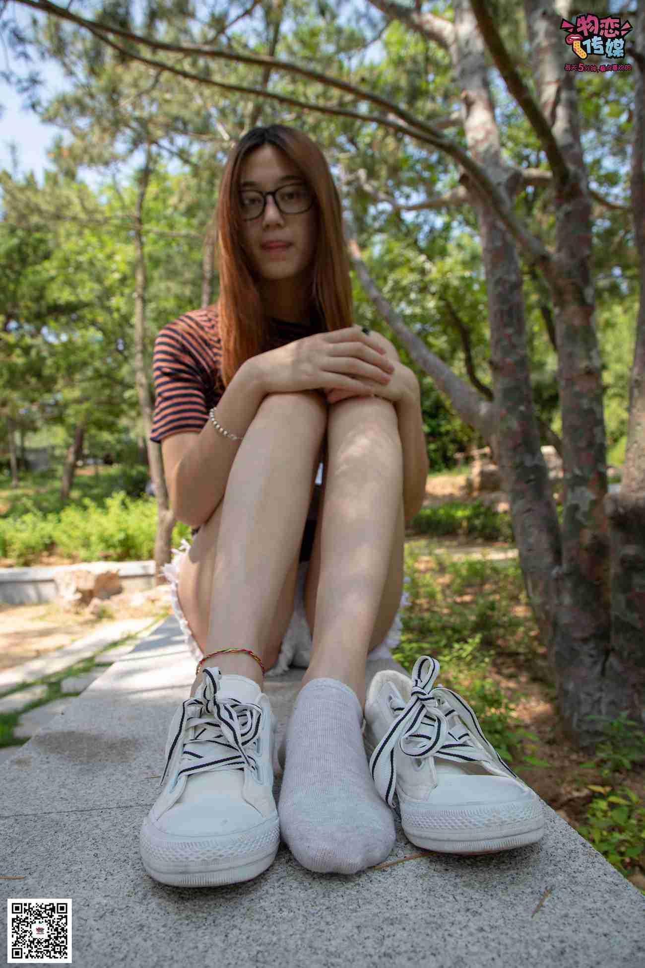 图片[133]-物恋传媒 No.023 腿长即正义！清纯长腿小姐姐帆布鞋配短棉袜 [235P] – 速更版-美库