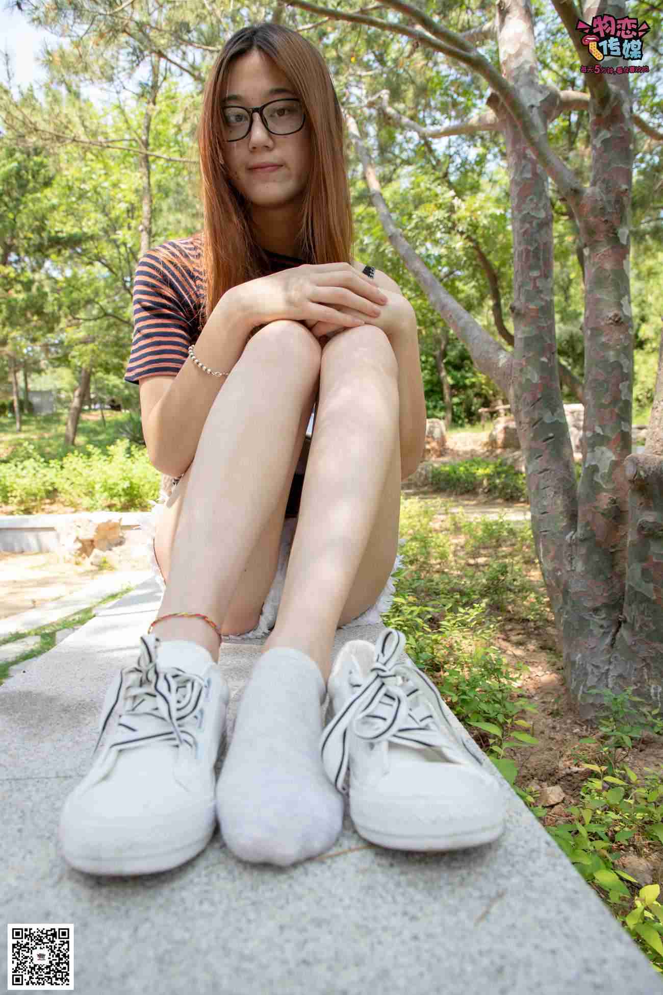 图片[134]-物恋传媒 No.023 腿长即正义！清纯长腿小姐姐帆布鞋配短棉袜 [235P] – 速更版-美库