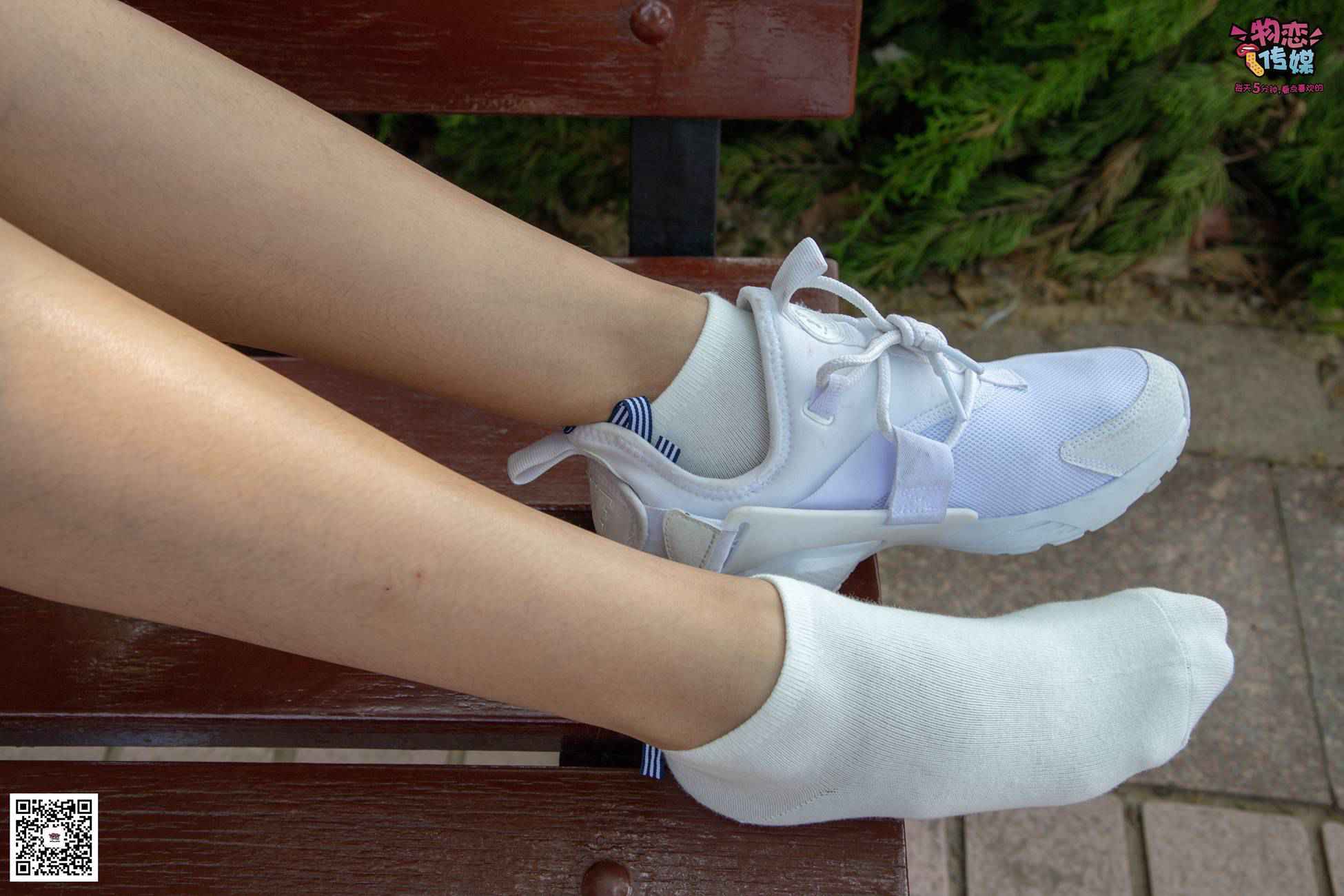 图片[156]-[物恋传媒] NO.022 美,从未如此简单.白色复古跑鞋搭配短筒白棉袜和船袜 [274P] – 速更版-美库