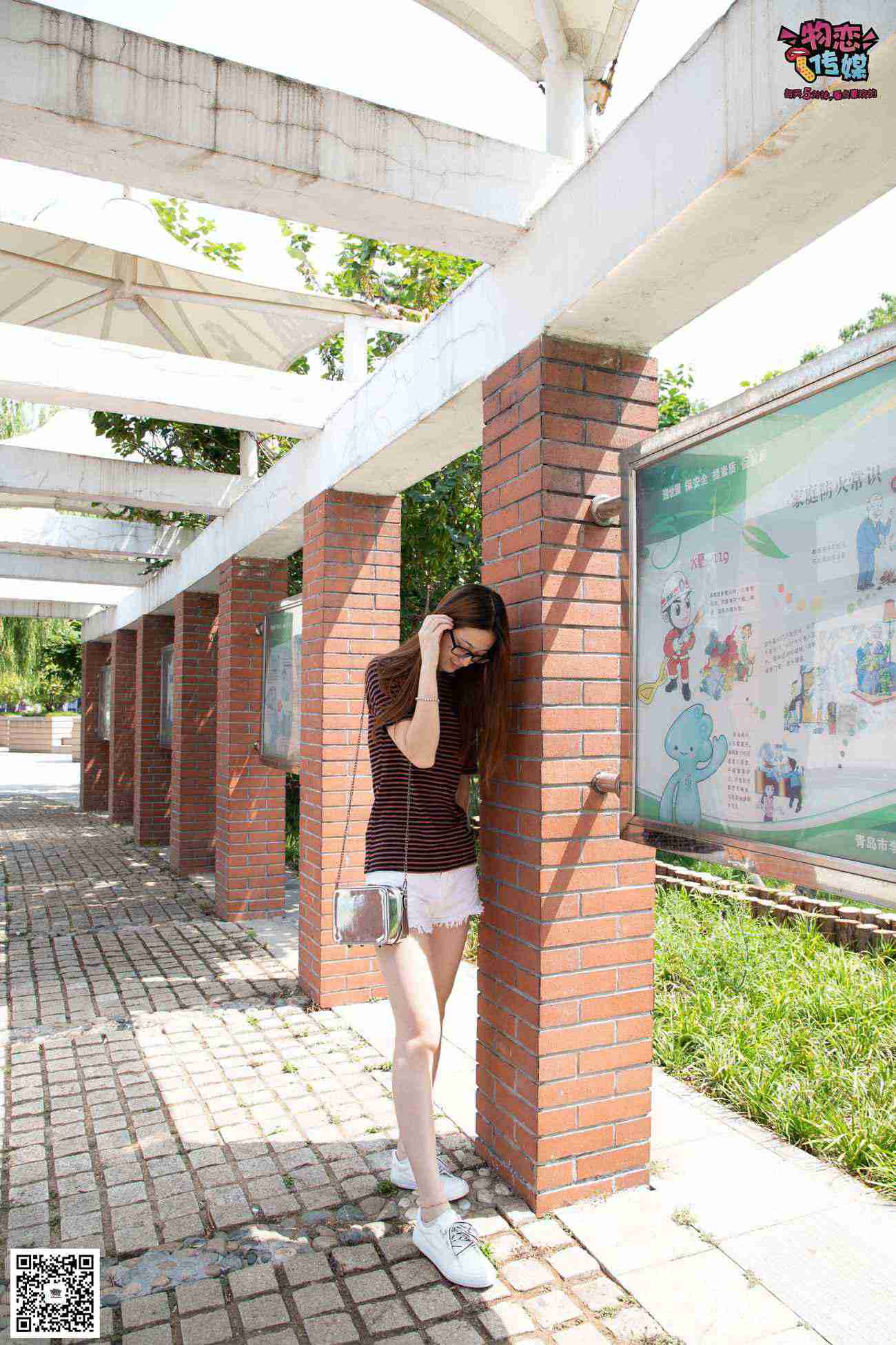 图片[166]-物恋传媒 No.023 腿长即正义！清纯长腿小姐姐帆布鞋配短棉袜 [235P] – 速更版-美库