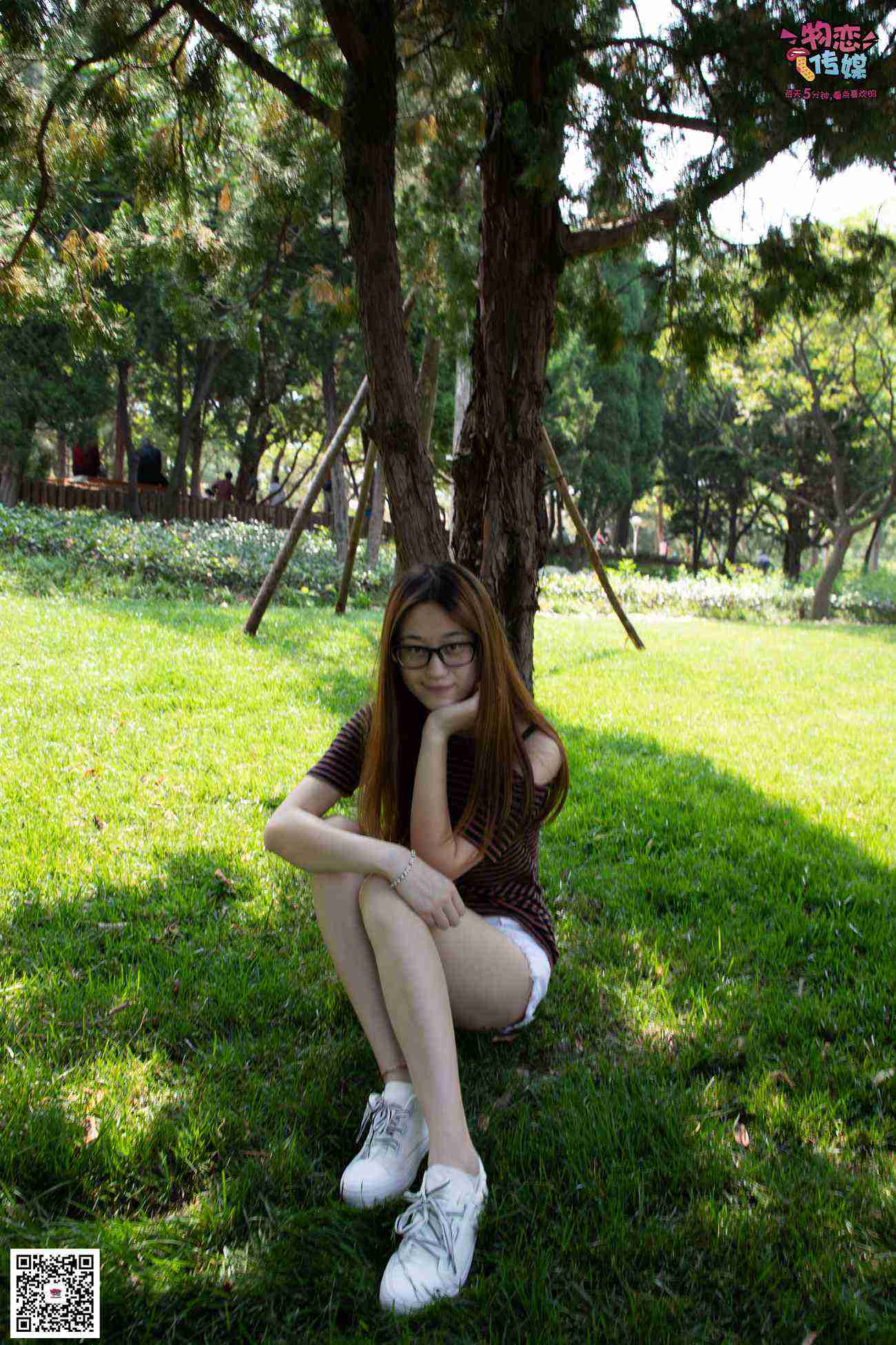 图片[170]-物恋传媒 No.023 腿长即正义！清纯长腿小姐姐帆布鞋配短棉袜 [235P] – 速更版-美库