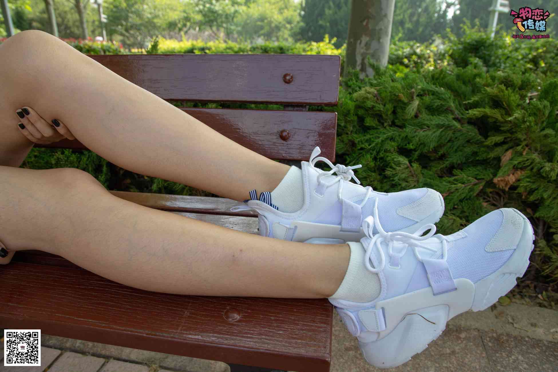图片[180]-[物恋传媒] NO.022 美,从未如此简单.白色复古跑鞋搭配短筒白棉袜和船袜 [274P] – 速更版-美库