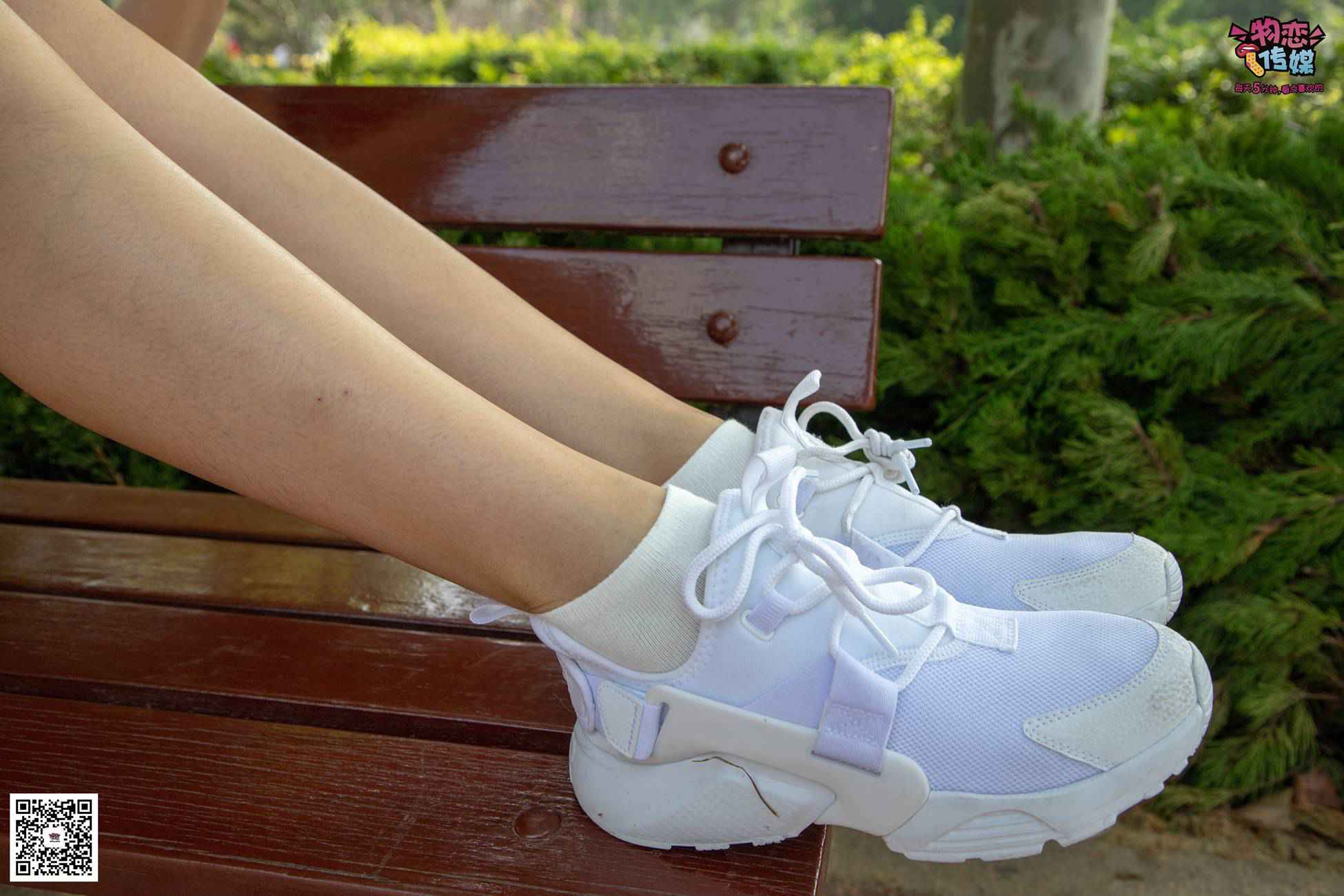 图片[183]-[物恋传媒] NO.022 美,从未如此简单.白色复古跑鞋搭配短筒白棉袜和船袜 [274P] – 速更版-美库