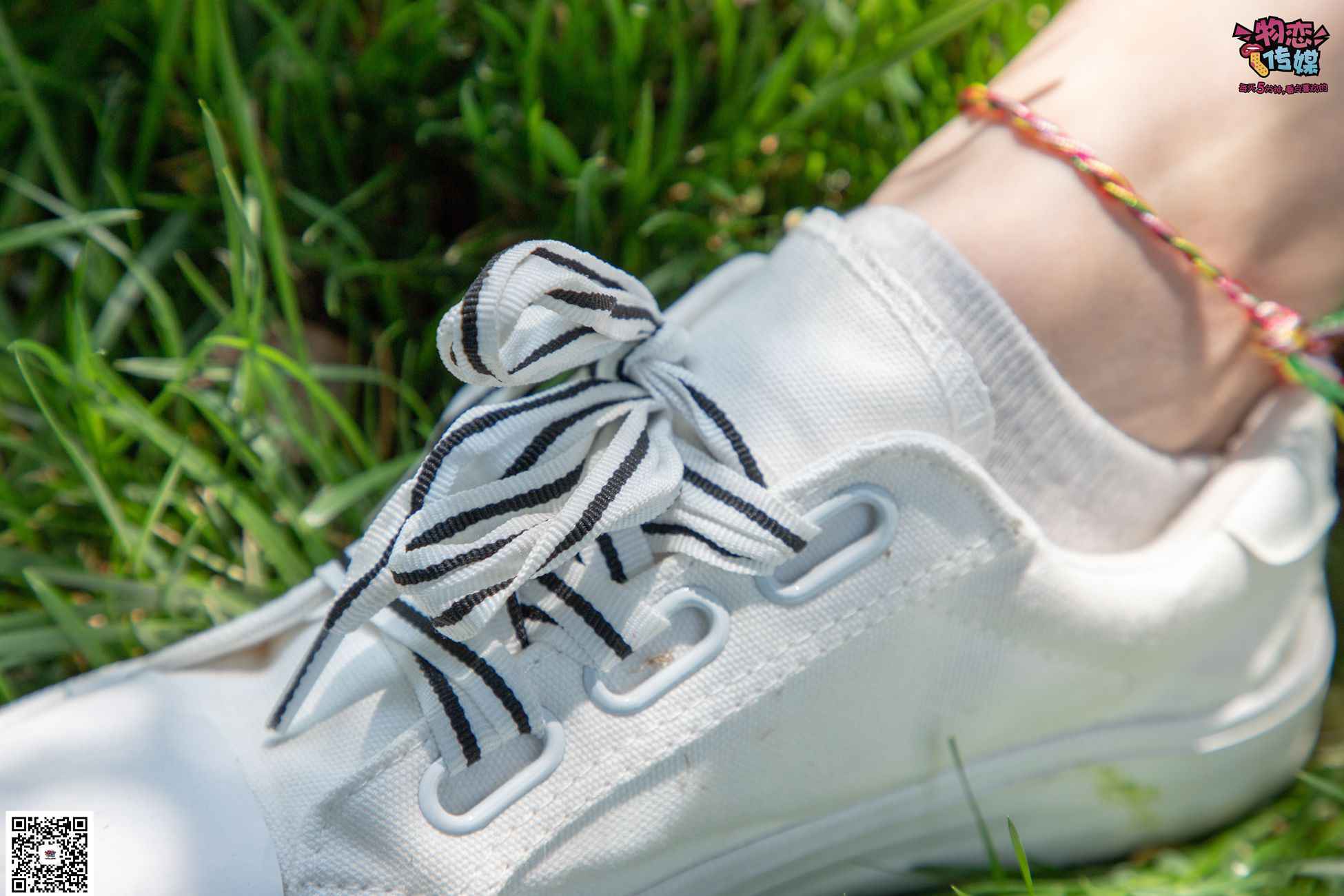 图片[186]-物恋传媒 No.023 腿长即正义！清纯长腿小姐姐帆布鞋配短棉袜 [235P] – 速更版-美库