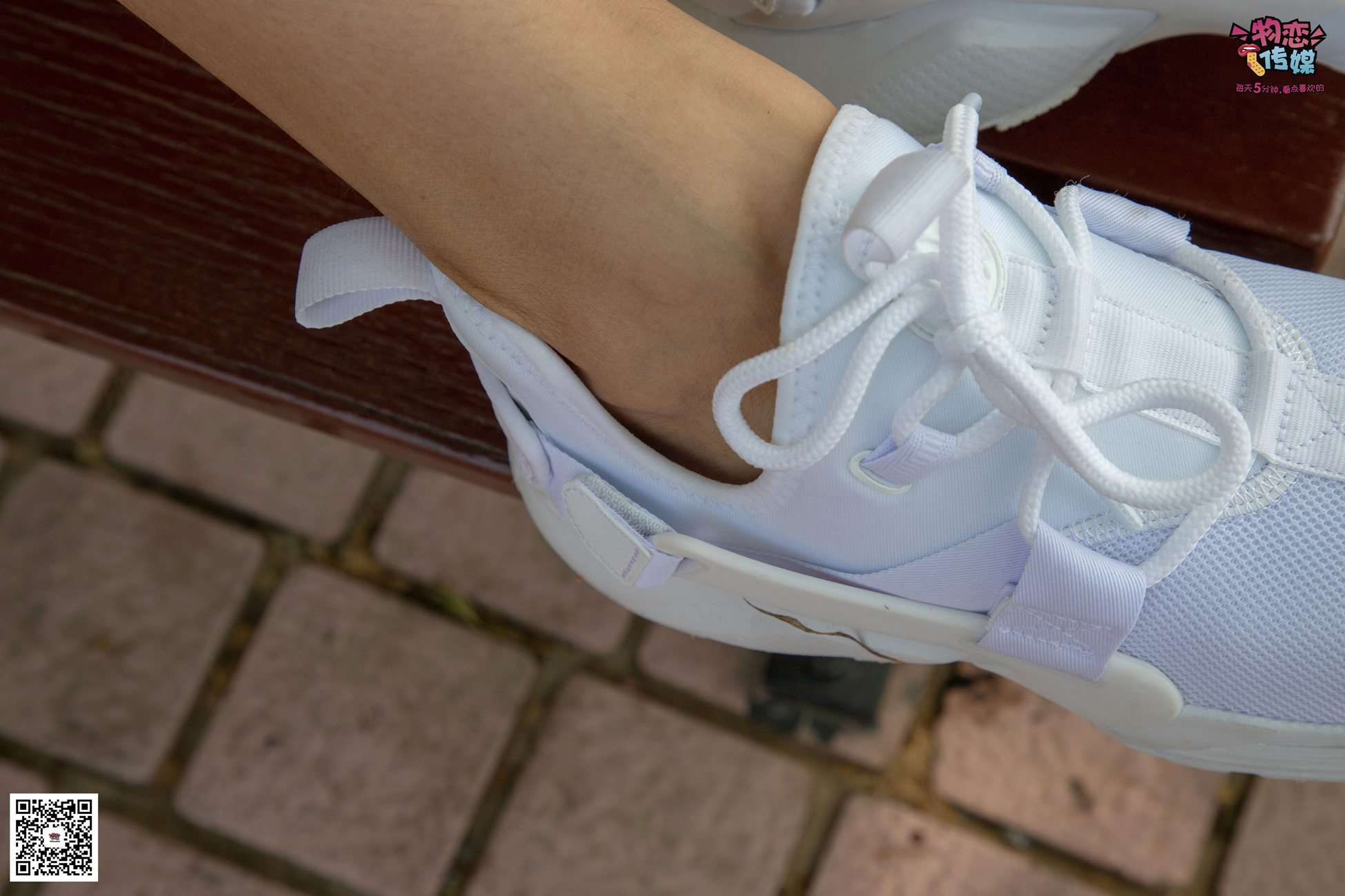 图片[197]-[物恋传媒] NO.022 美,从未如此简单.白色复古跑鞋搭配短筒白棉袜和船袜 [274P] – 速更版-美库