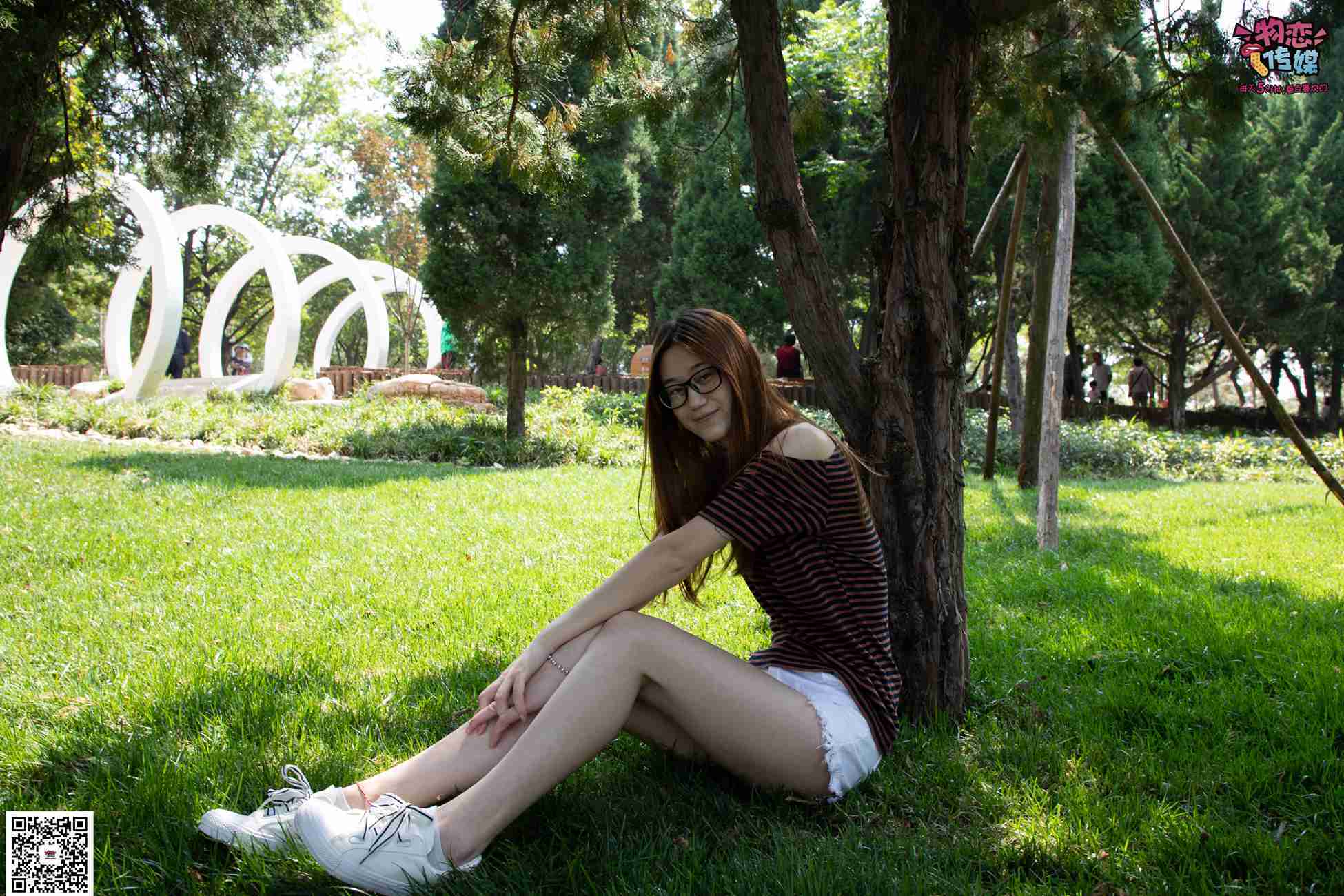 图片[191]-物恋传媒 No.023 腿长即正义！清纯长腿小姐姐帆布鞋配短棉袜 [235P] – 速更版-美库