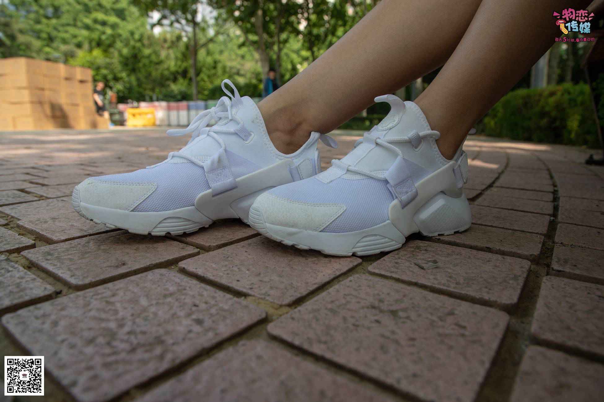 图片[208]-[物恋传媒] NO.022 美,从未如此简单.白色复古跑鞋搭配短筒白棉袜和船袜 [274P] – 速更版-美库