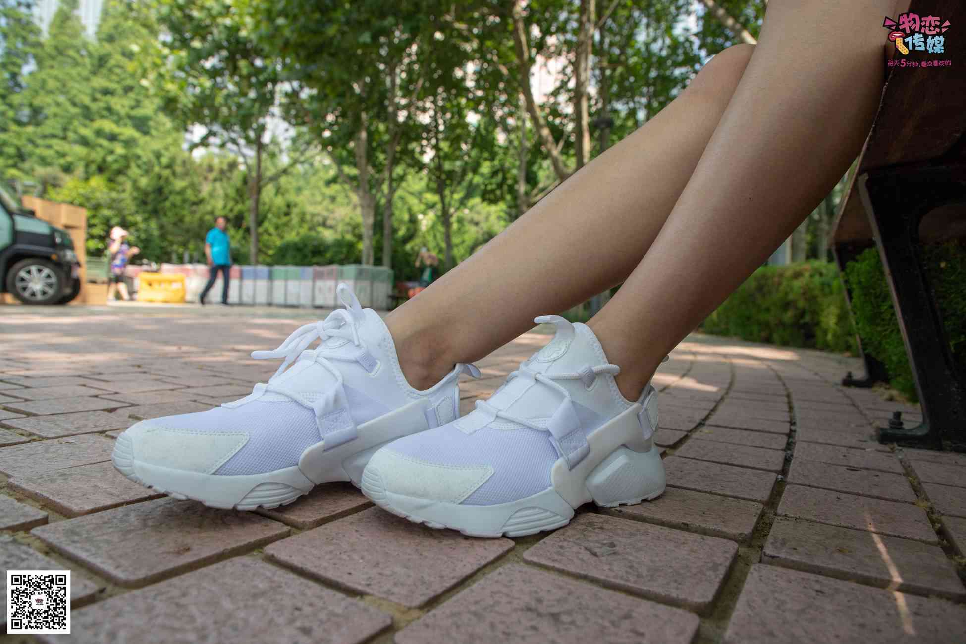 图片[209]-[物恋传媒] NO.022 美,从未如此简单.白色复古跑鞋搭配短筒白棉袜和船袜 [274P] – 速更版-美库