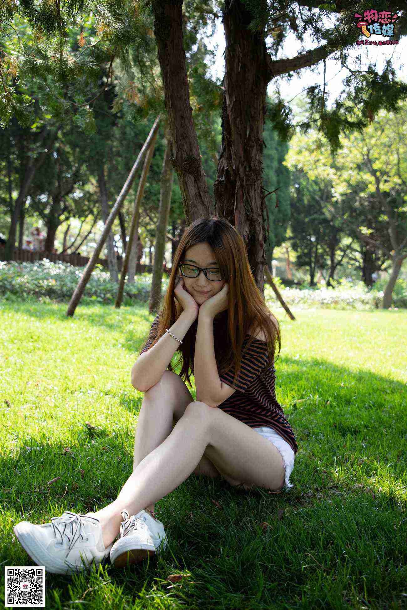 图片[206]-物恋传媒 No.023 腿长即正义！清纯长腿小姐姐帆布鞋配短棉袜 [235P] – 速更版-美库