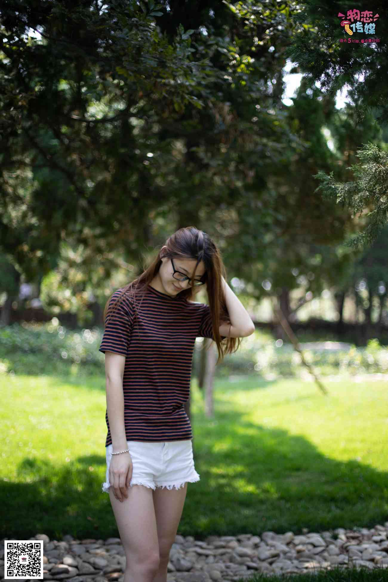 图片[217]-物恋传媒 No.023 腿长即正义！清纯长腿小姐姐帆布鞋配短棉袜 [235P] – 速更版-美库