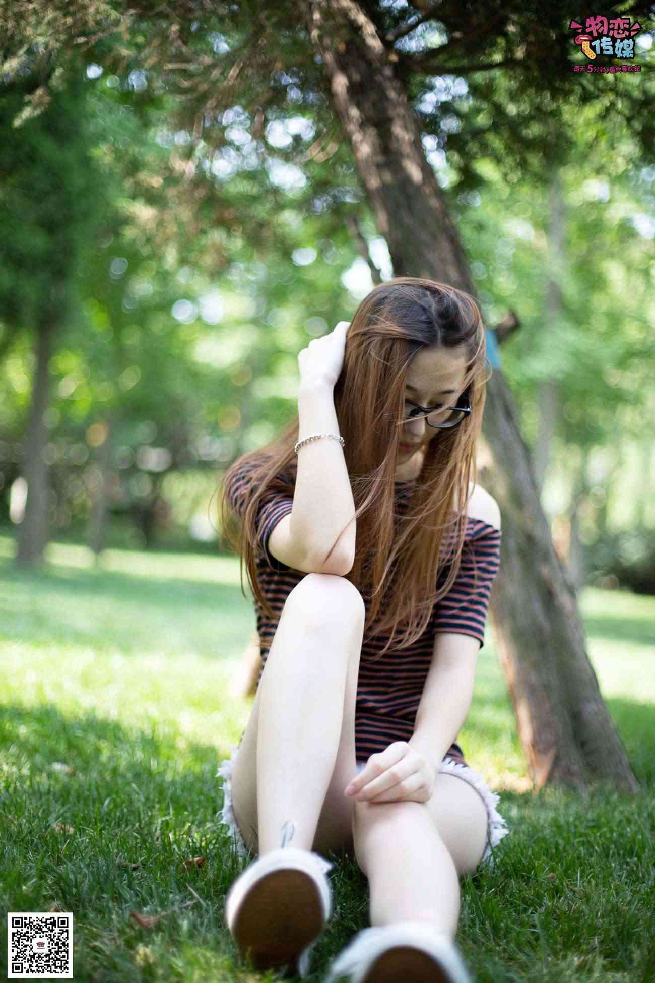 图片[224]-物恋传媒 No.023 腿长即正义！清纯长腿小姐姐帆布鞋配短棉袜 [235P] – 速更版-美库