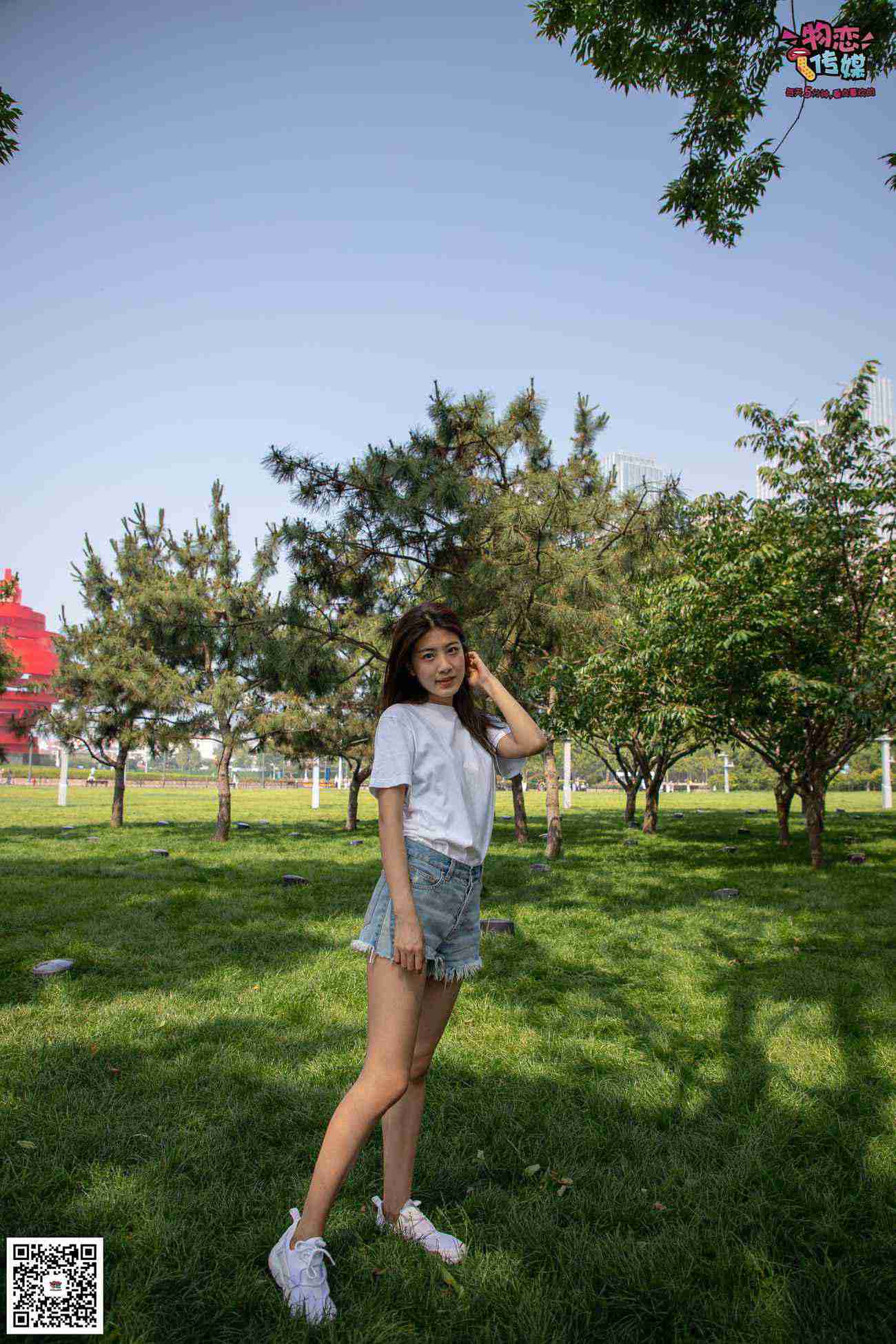 图片[242]-[物恋传媒] NO.022 美,从未如此简单.白色复古跑鞋搭配短筒白棉袜和船袜 [274P] – 速更版-美库