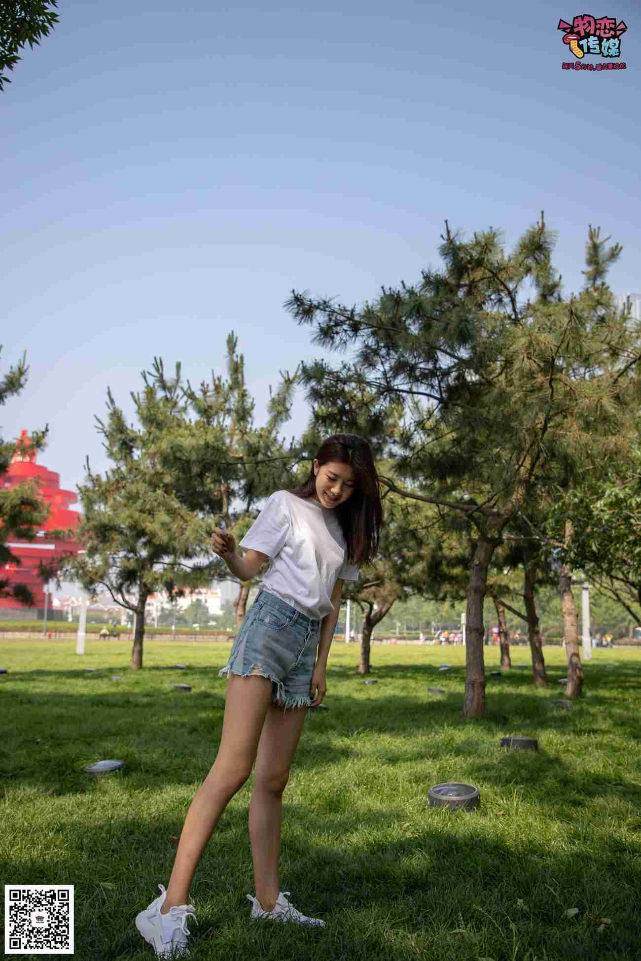 图片[247]-[物恋传媒] NO.022 美,从未如此简单.白色复古跑鞋搭配短筒白棉袜和船袜 [274P] – 速更版-美库