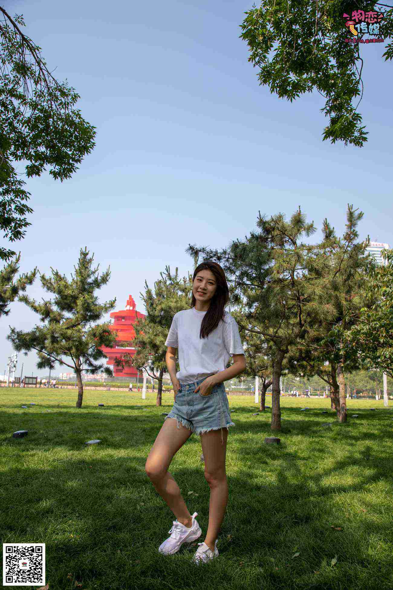 图片[252]-[物恋传媒] NO.022 美,从未如此简单.白色复古跑鞋搭配短筒白棉袜和船袜 [274P] – 速更版-美库