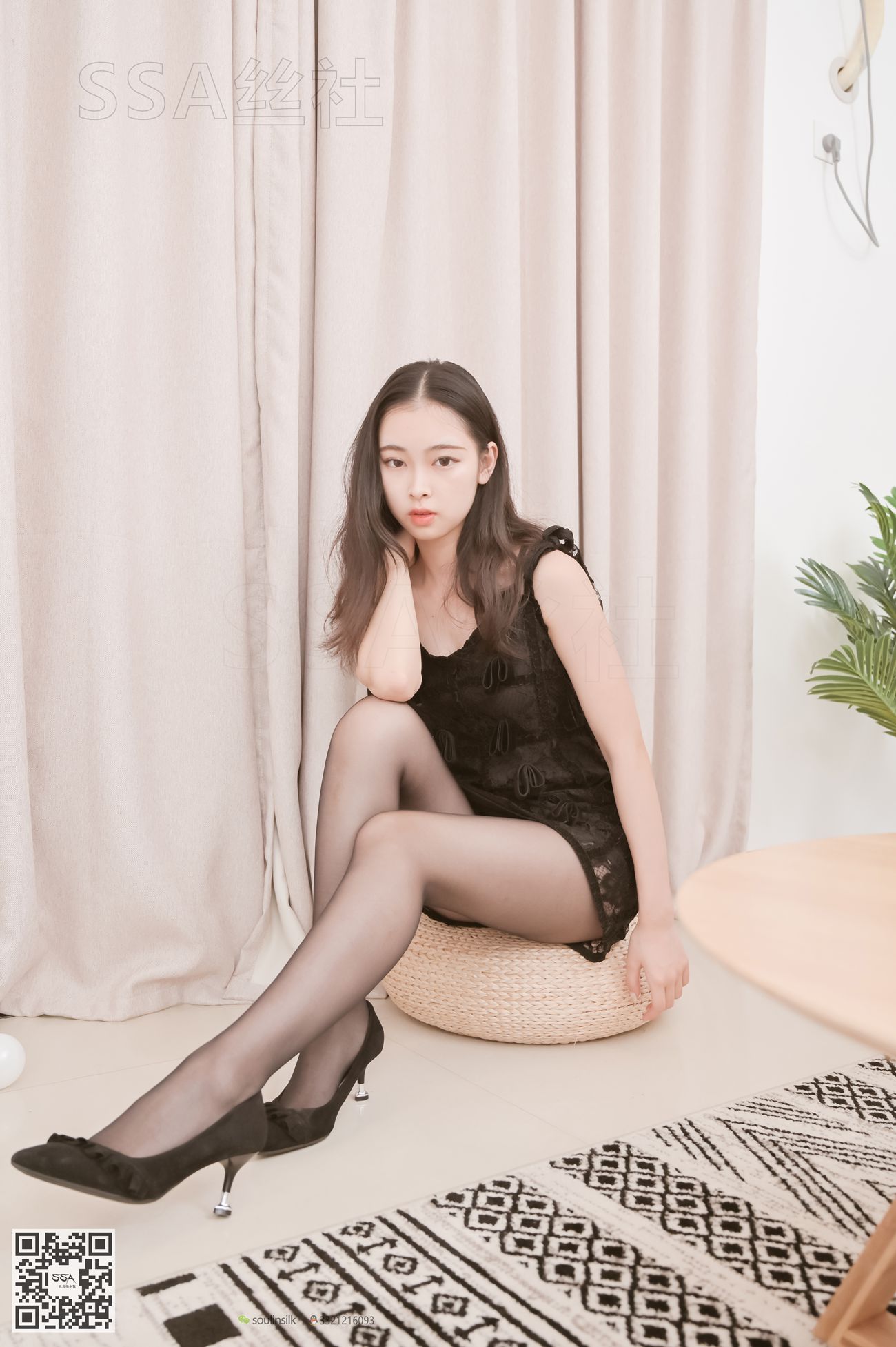 图片[100]-[SSA丝社]超清写真 NO.104 文娟 腿模文娟，花样少女的短裙[131P] – 速更版-美库