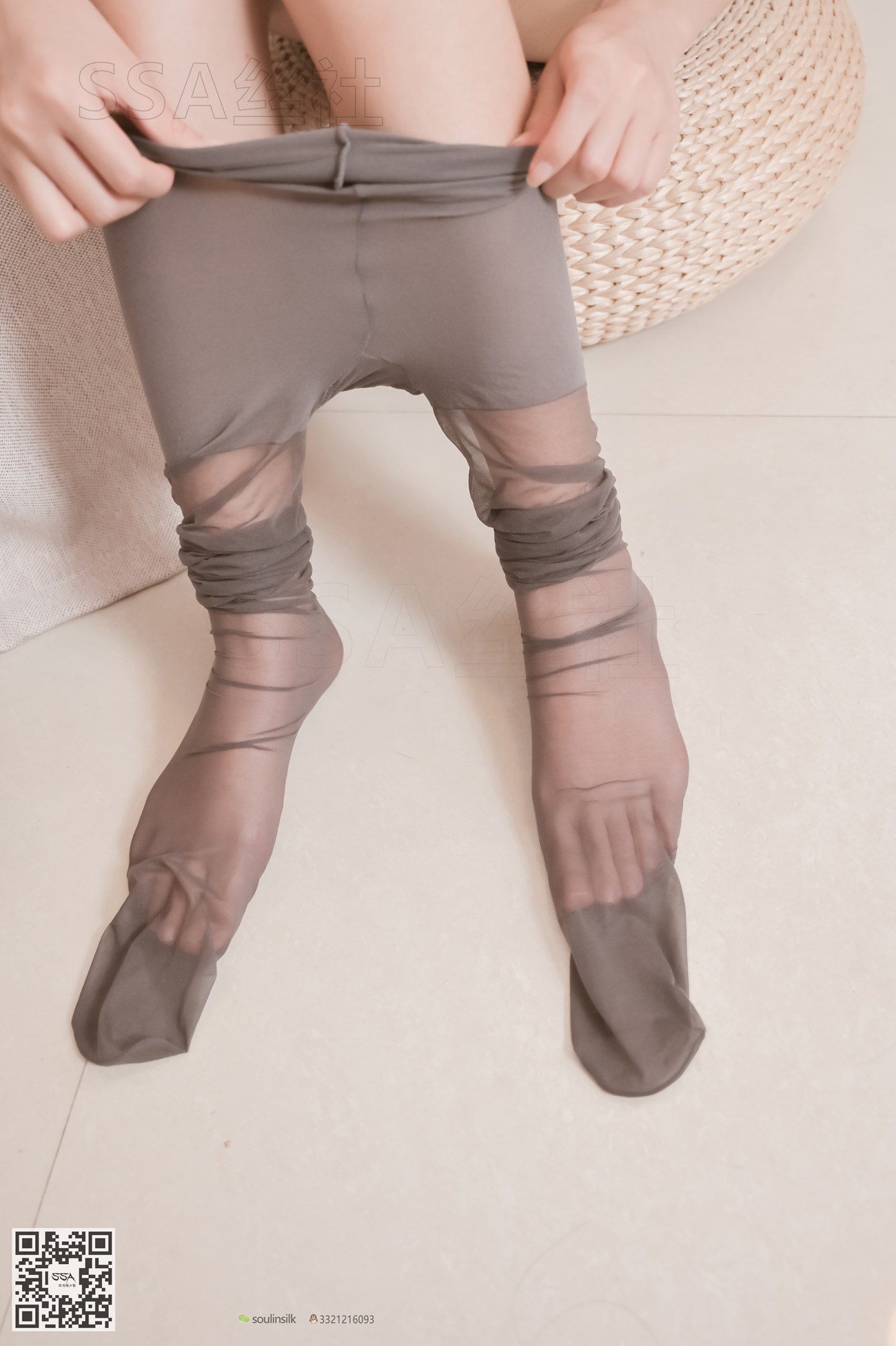 图片[143]-[SSA丝社]超清写真 NO.105 西西 腿模西西超短旗袍灰丝脱丝特写[153P] – 速更版-美库