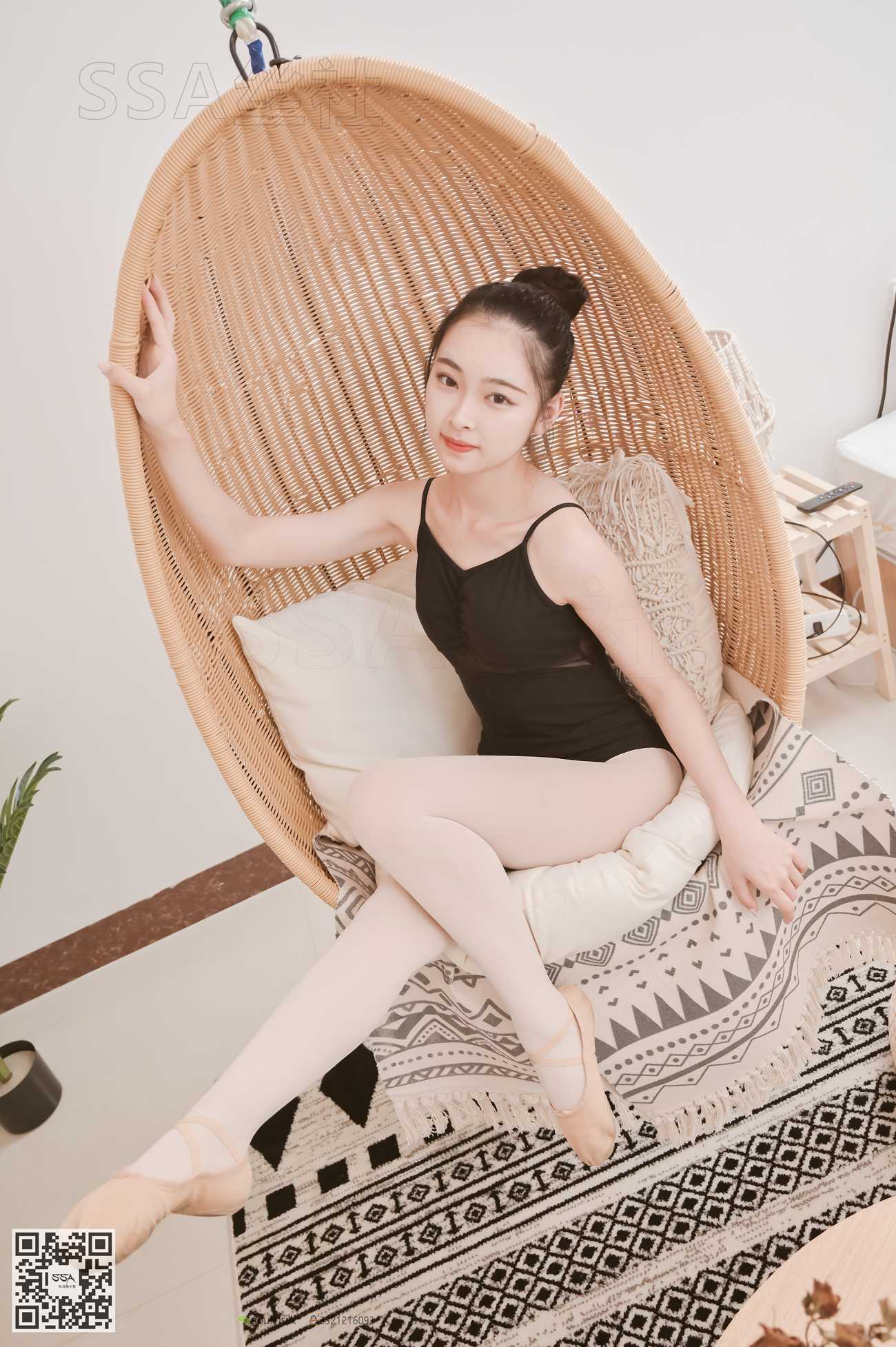 图片[25]-[SSA丝社]超清写真 NO.108 文娟 腿模文娟劈个叉都是爱你的形状[148P] – 速更版-美库