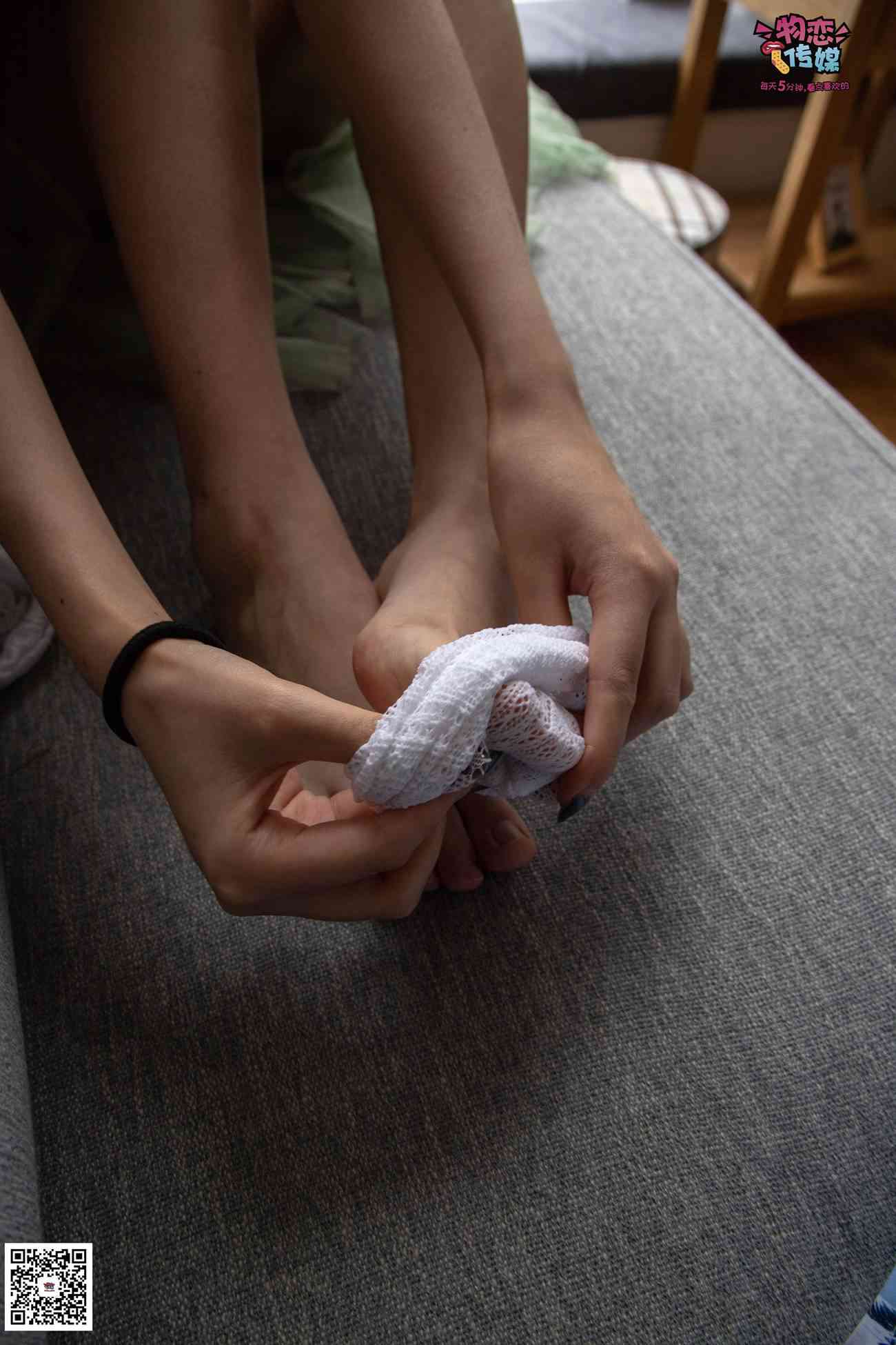 图片[64]-勿恋传媒 No.025 密桃成熟时,嫩绿纱裙搭配白色蕾SI袜,青涩又撩人 [211P] – 速更版-美库