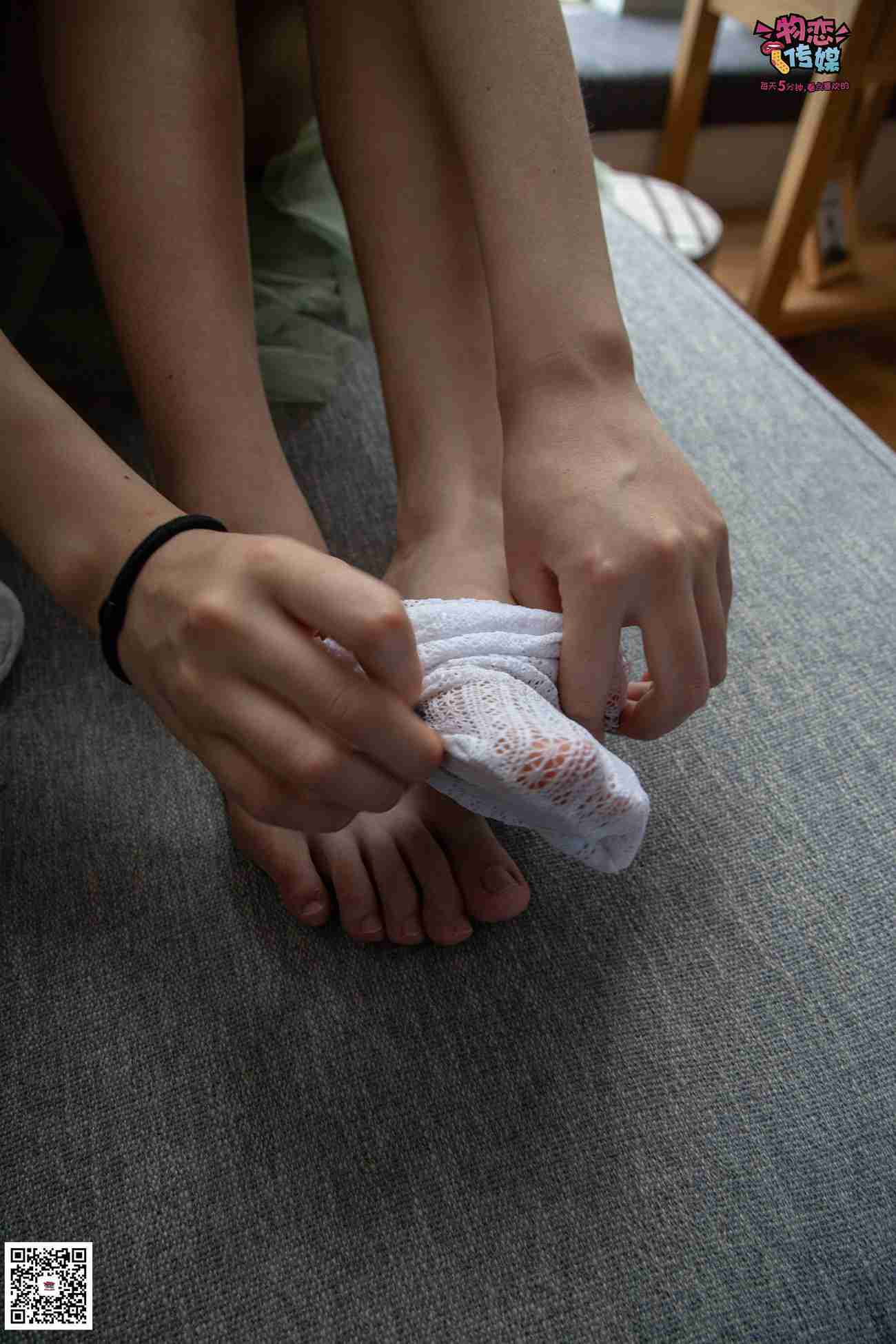 图片[69]-勿恋传媒 No.025 密桃成熟时,嫩绿纱裙搭配白色蕾SI袜,青涩又撩人 [211P] – 速更版-美库