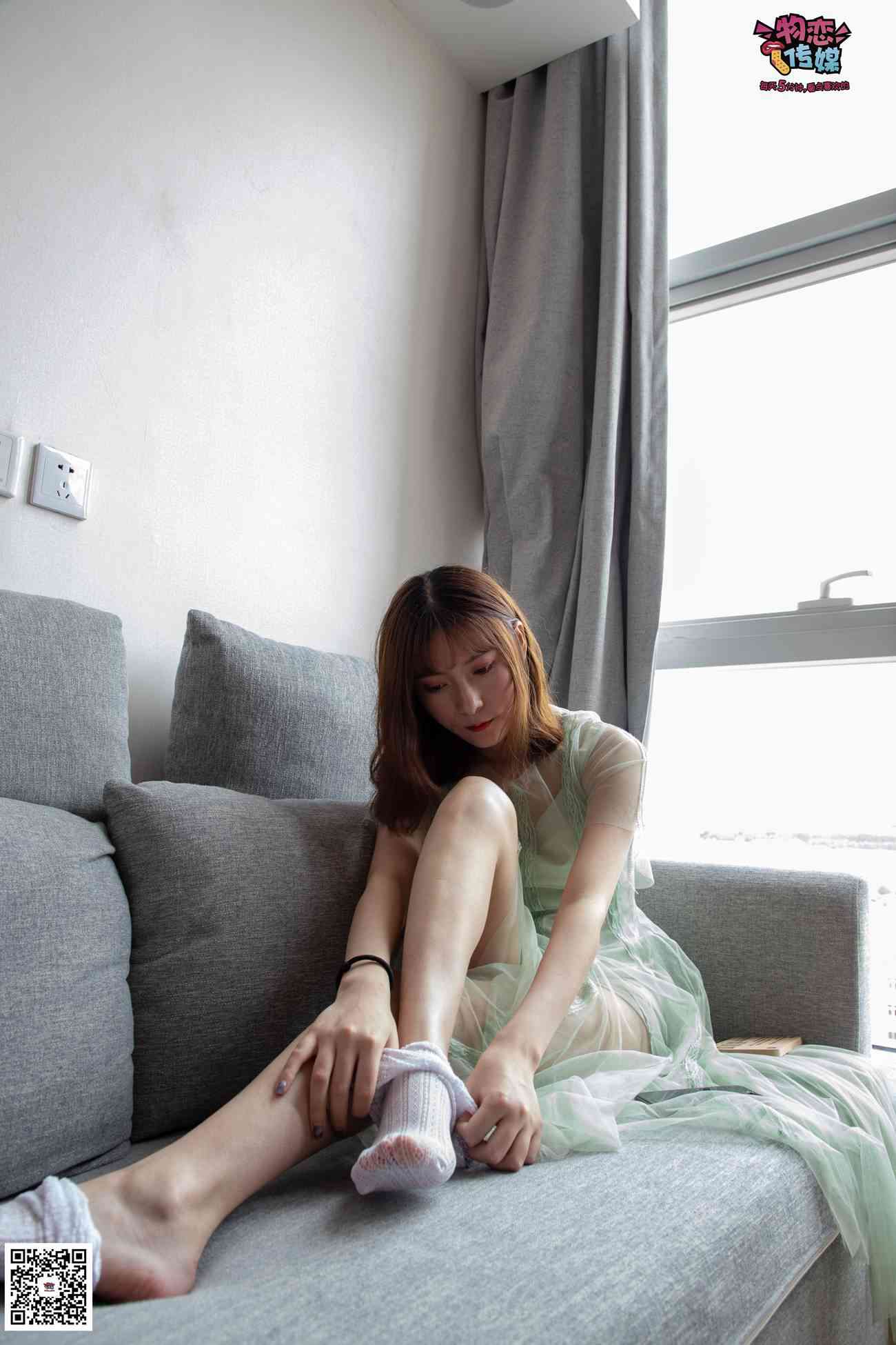 图片[90]-勿恋传媒 No.025 密桃成熟时,嫩绿纱裙搭配白色蕾SI袜,青涩又撩人 [211P] – 速更版-美库