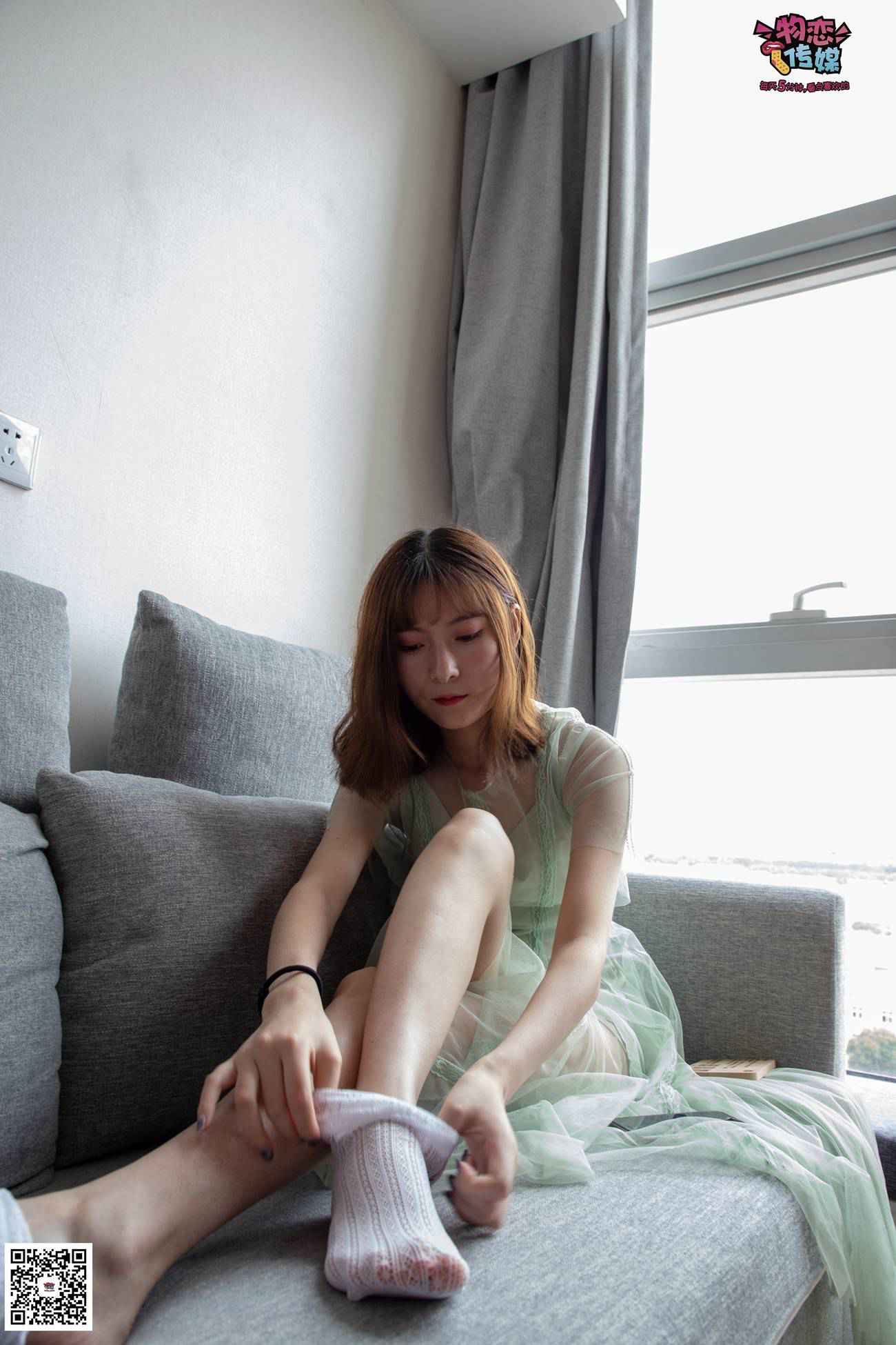 图片[93]-勿恋传媒 No.025 密桃成熟时,嫩绿纱裙搭配白色蕾SI袜,青涩又撩人 [211P] – 速更版-美库