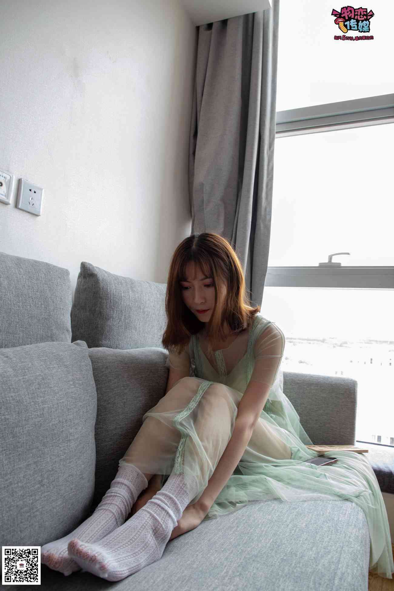 图片[128]-勿恋传媒 No.025 密桃成熟时,嫩绿纱裙搭配白色蕾SI袜,青涩又撩人 [211P] – 速更版-美库