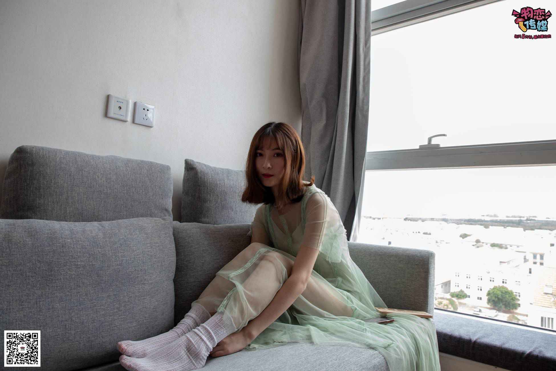 图片[132]-勿恋传媒 No.025 密桃成熟时,嫩绿纱裙搭配白色蕾SI袜,青涩又撩人 [211P] – 速更版-美库