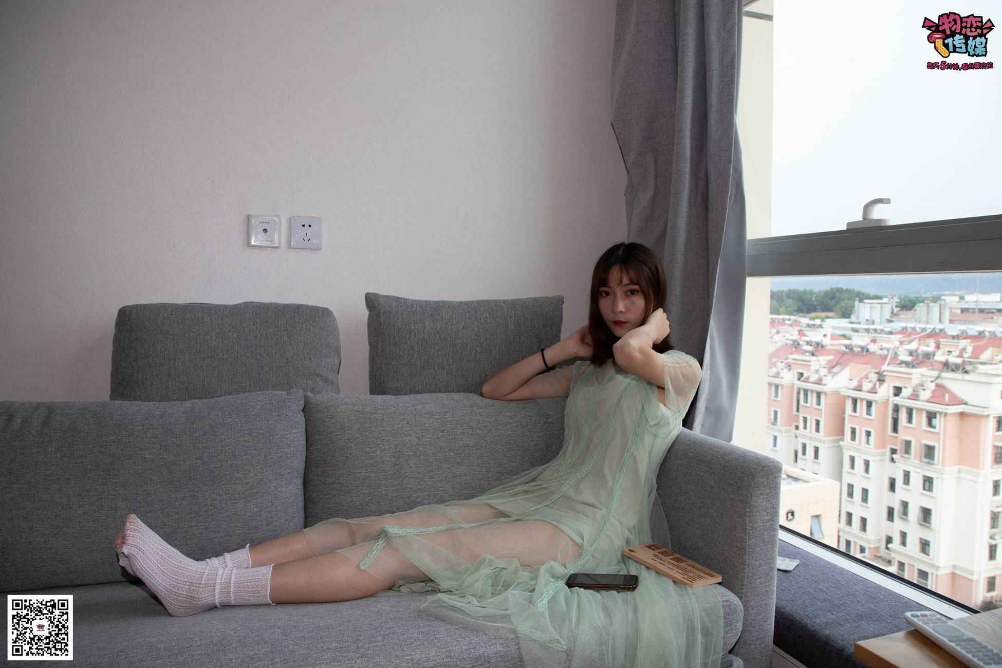 图片[135]-勿恋传媒 No.025 密桃成熟时,嫩绿纱裙搭配白色蕾SI袜,青涩又撩人 [211P] – 速更版-美库