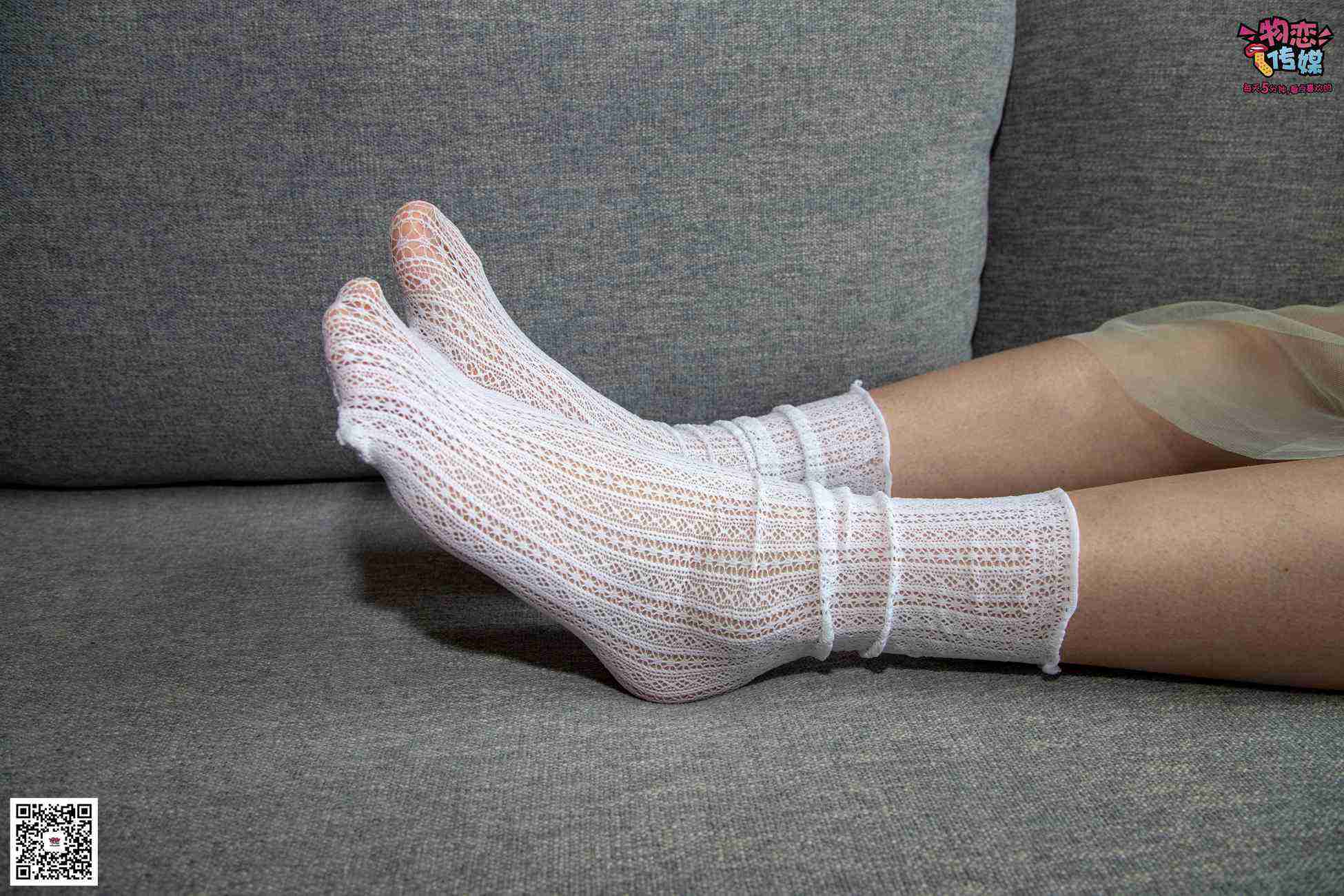 图片[153]-勿恋传媒 No.025 密桃成熟时,嫩绿纱裙搭配白色蕾SI袜,青涩又撩人 [211P] – 速更版-美库